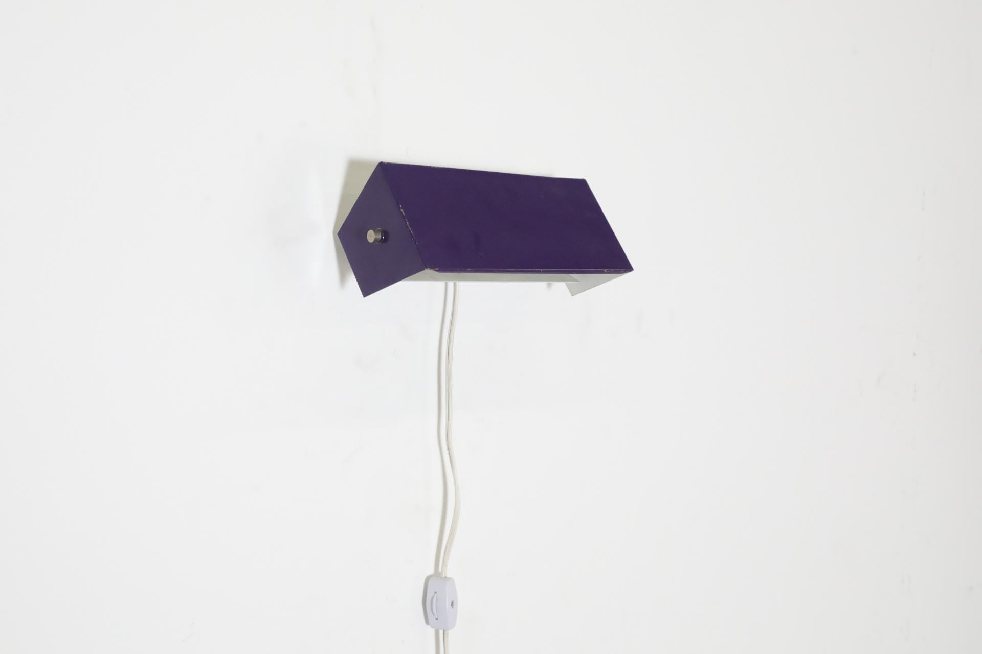 Charlotte Perriand Style Purple and White Enameled Metal Wall Sconce by Hiemstra For Sale 3