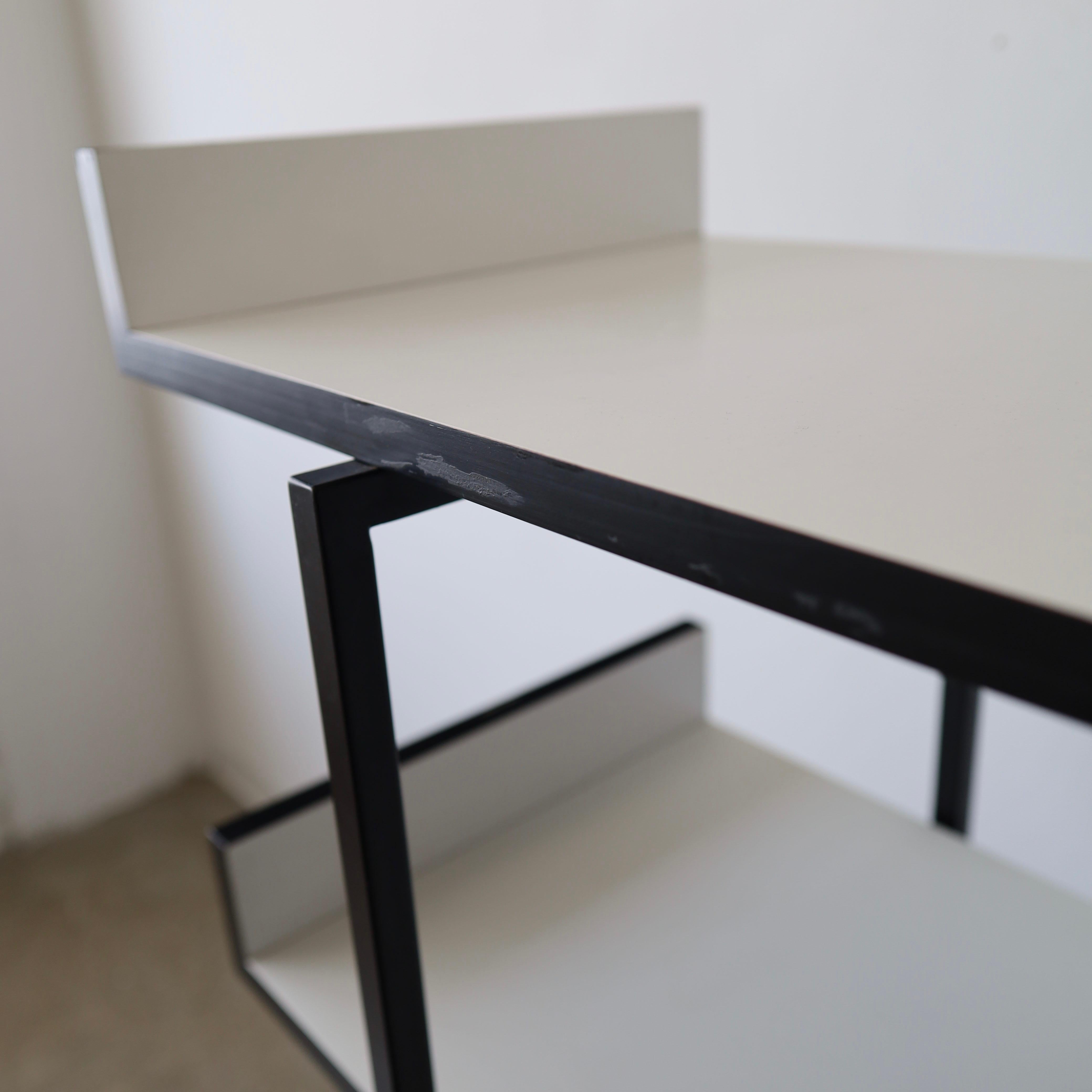 Charlotte Perriand Raumteiler im Stil von Charlotte Perriand (Ende des 20. Jahrhunderts) im Angebot