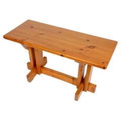 Charlotte Perriand-Stil Sitzbank oder Beistelltisch aus Holz Kiefernholz, Frankreich, 1970er Jahre