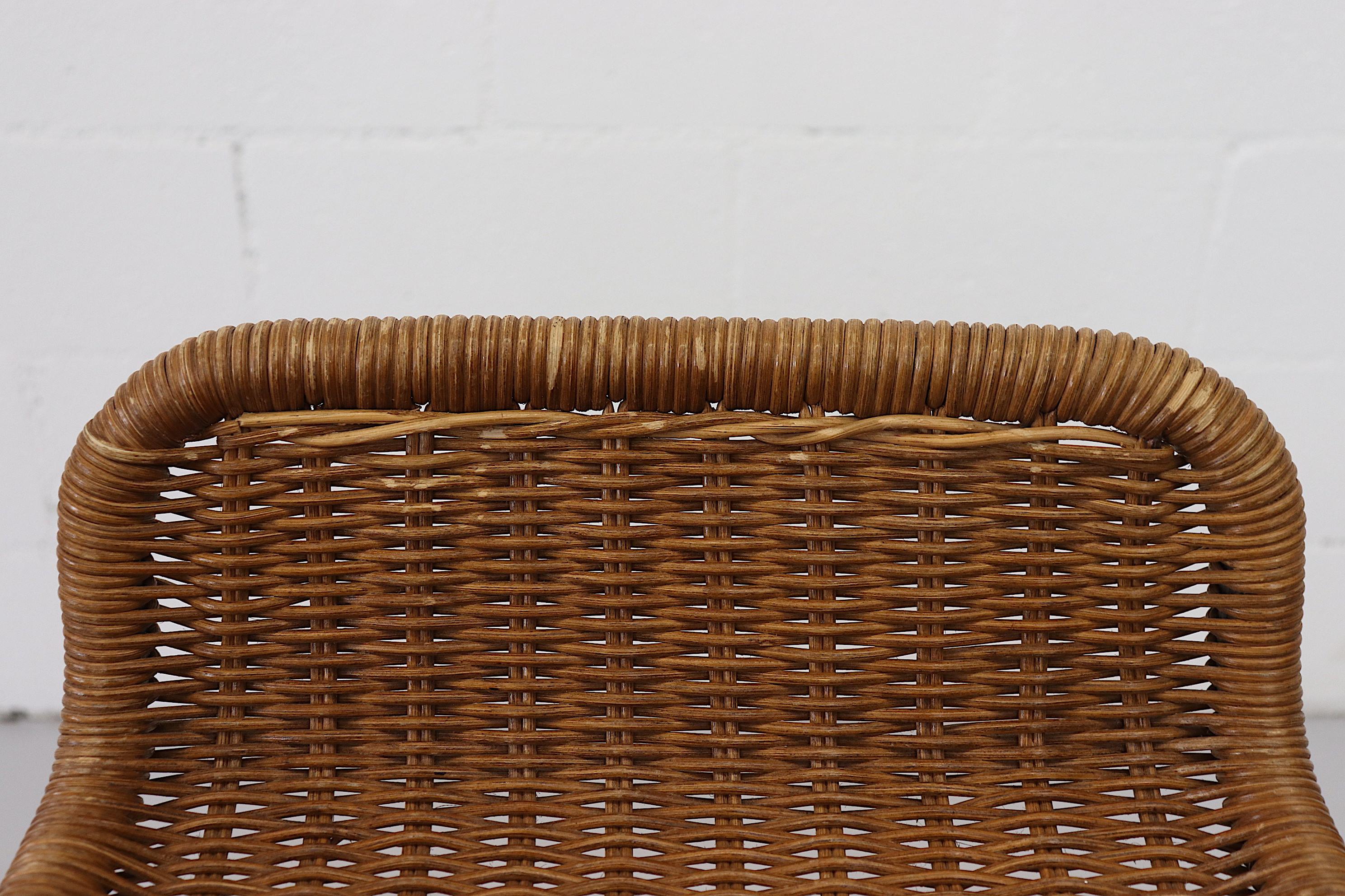 basket weave stools