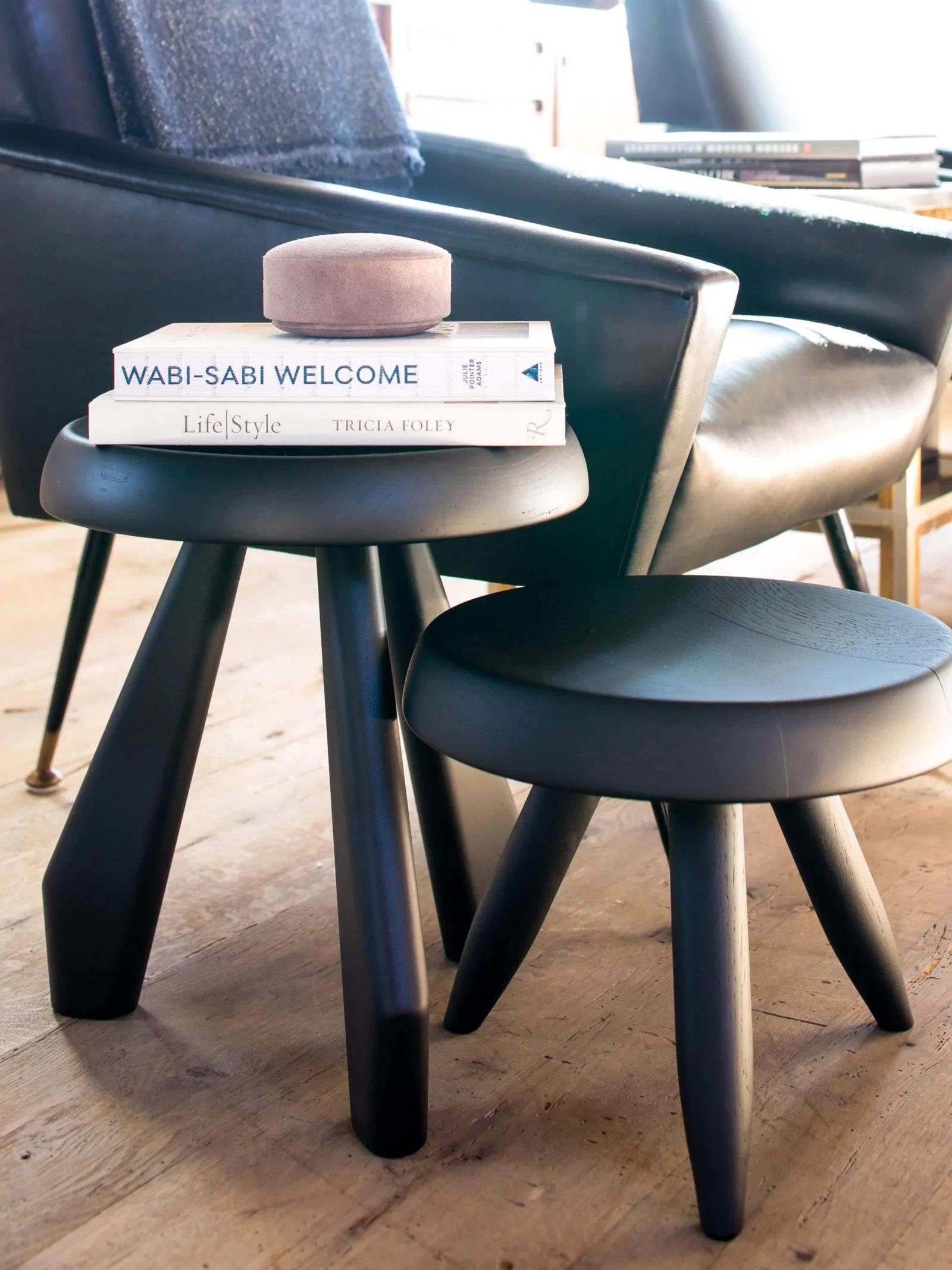 Sgabello Tabouret Berger di Charlotte Perriand in nero In condizioni Nuovo in vendita a Sag Harbor, NY
