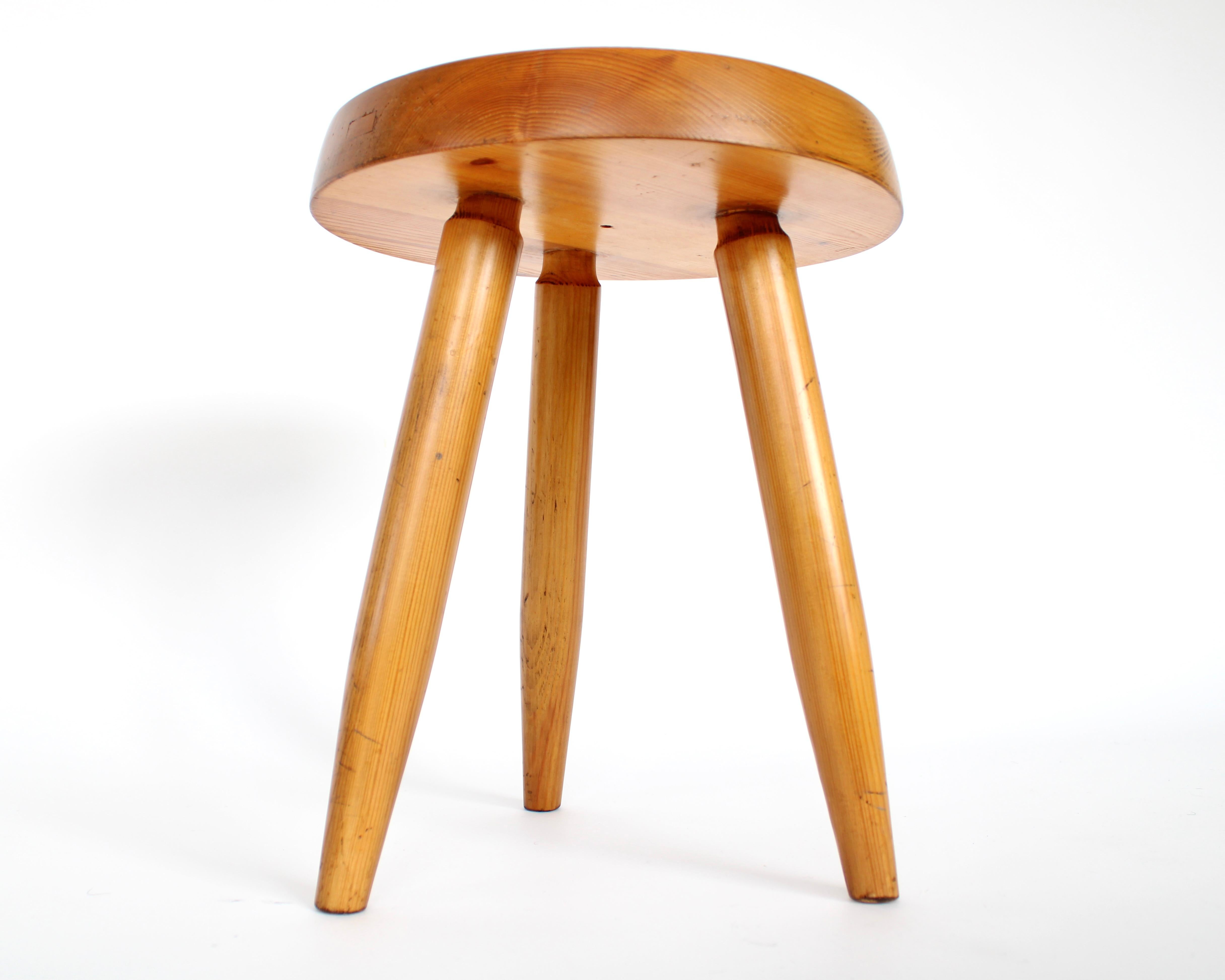 Charlotte Perriand Großes Tabouret oder Hocker Modell Berger um 1955 im Angebot 4