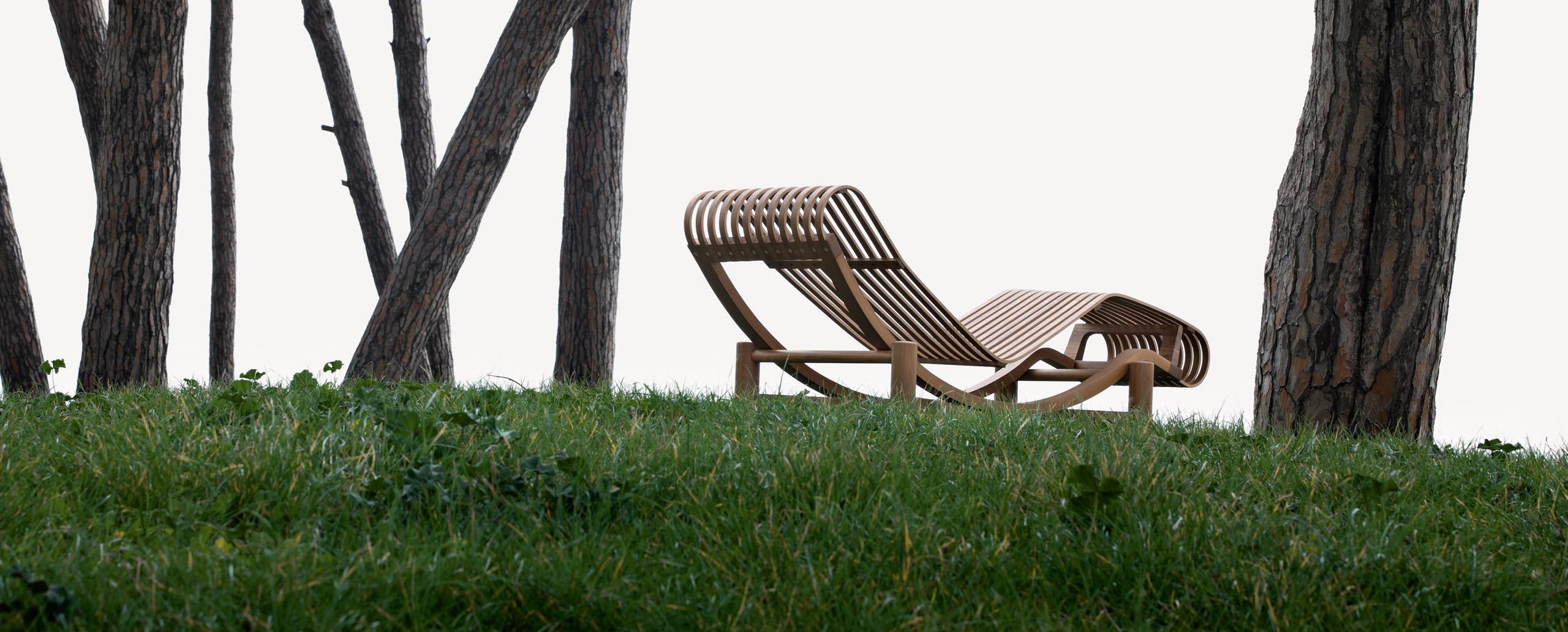 Charlotte Perriand Tokyo Chaise Longue by Cassina 3