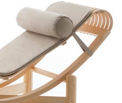 Charlotte Perriand Tokyo Chaise Longue by Cassina, Mid-Century Modern