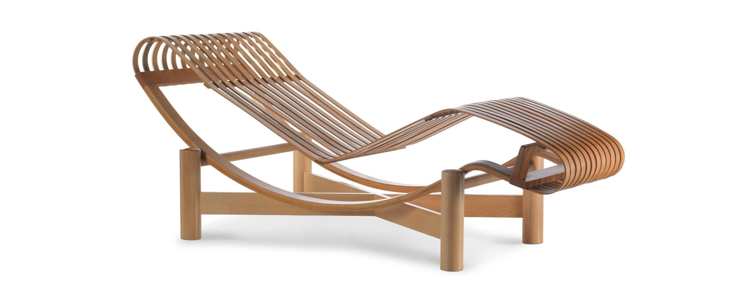 Charlotte Perriand Tokyo Chaise Longue by Cassina 1