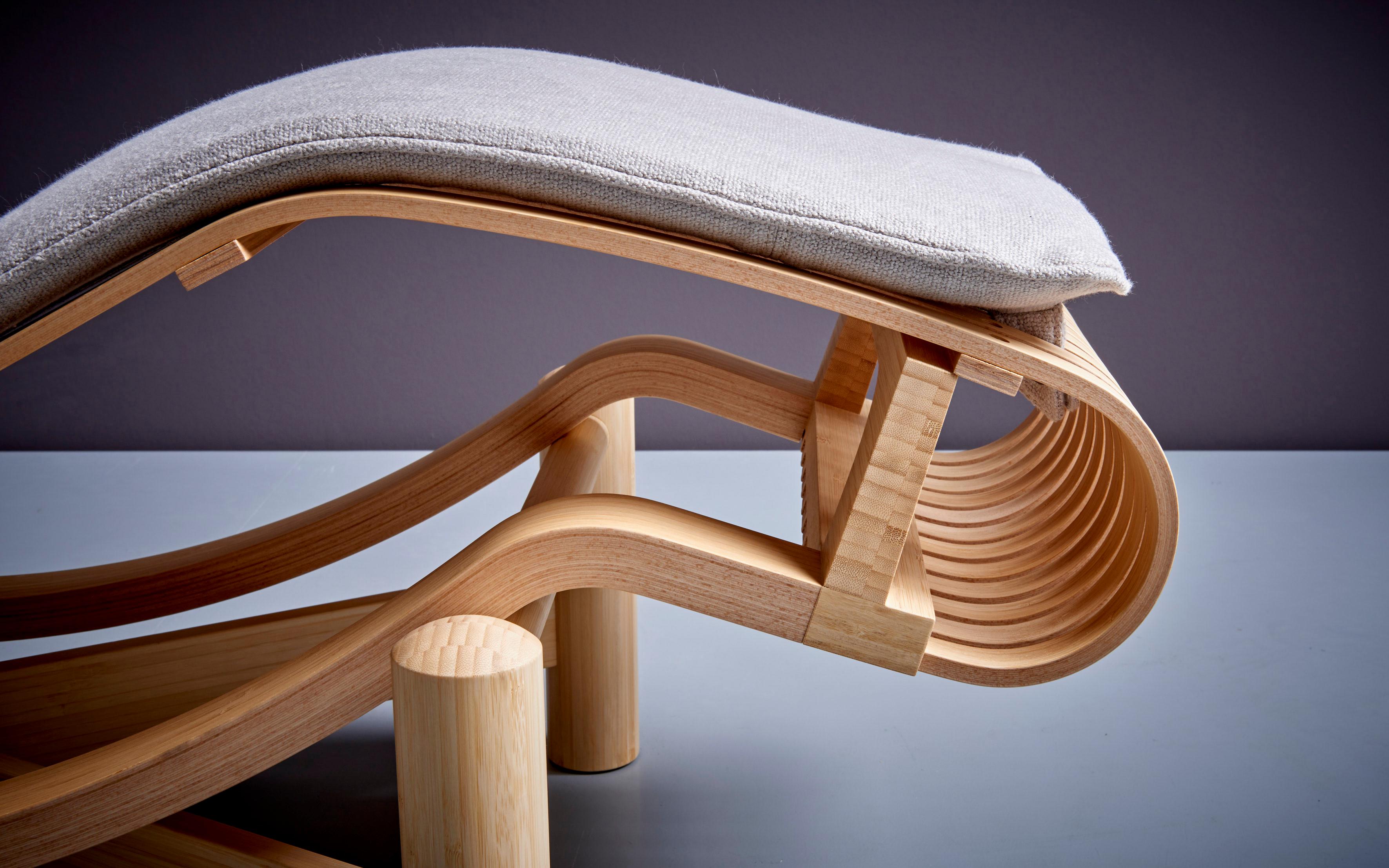 Charlotte Perriand Tokyo Chaise Longue for Cassina, Italy, new In New Condition For Sale In Berlin, DE