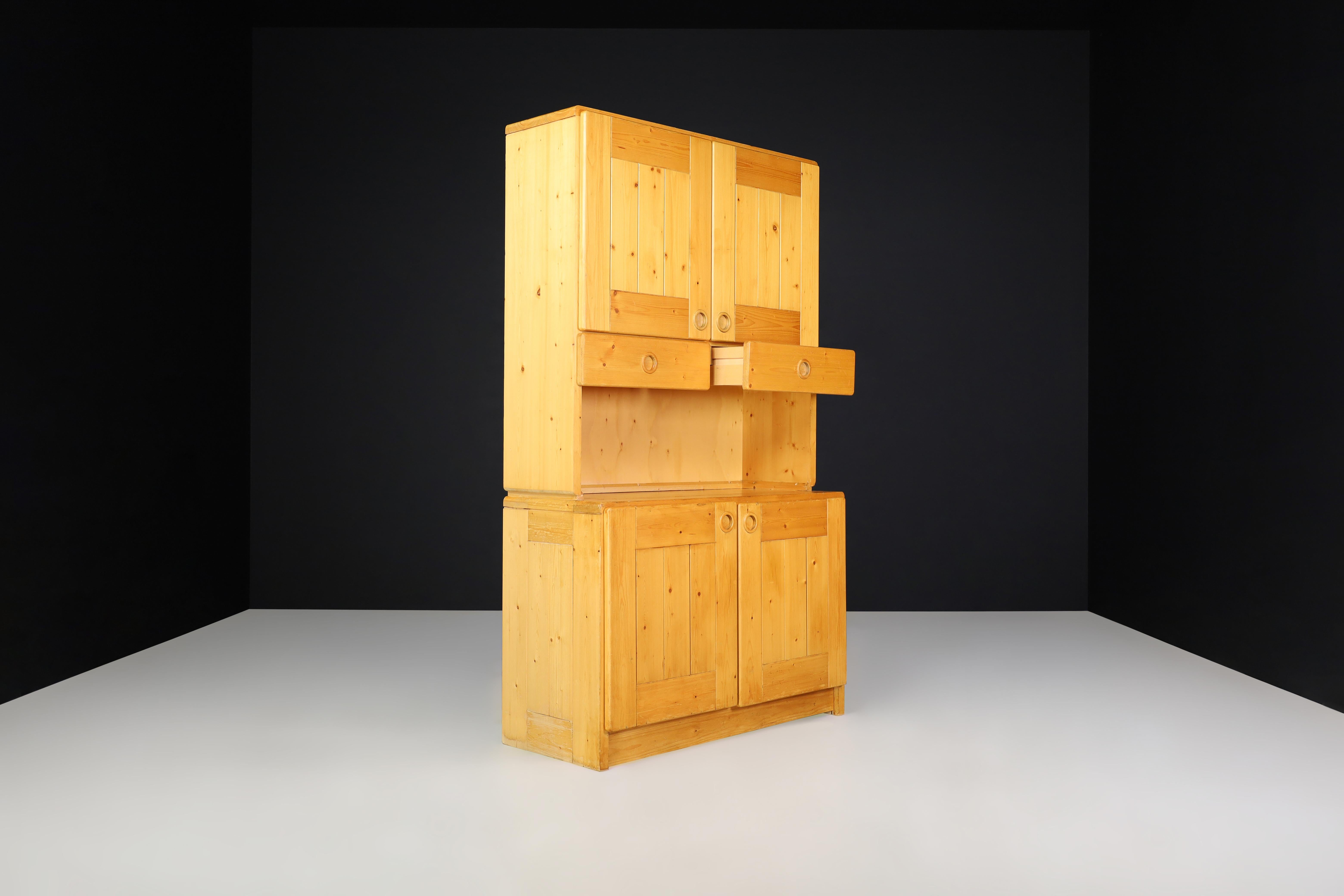 Late 20th Century Charlotte Perriand Two-Part Pine Cabinet for Les Arcs, France, 1970s For Sale