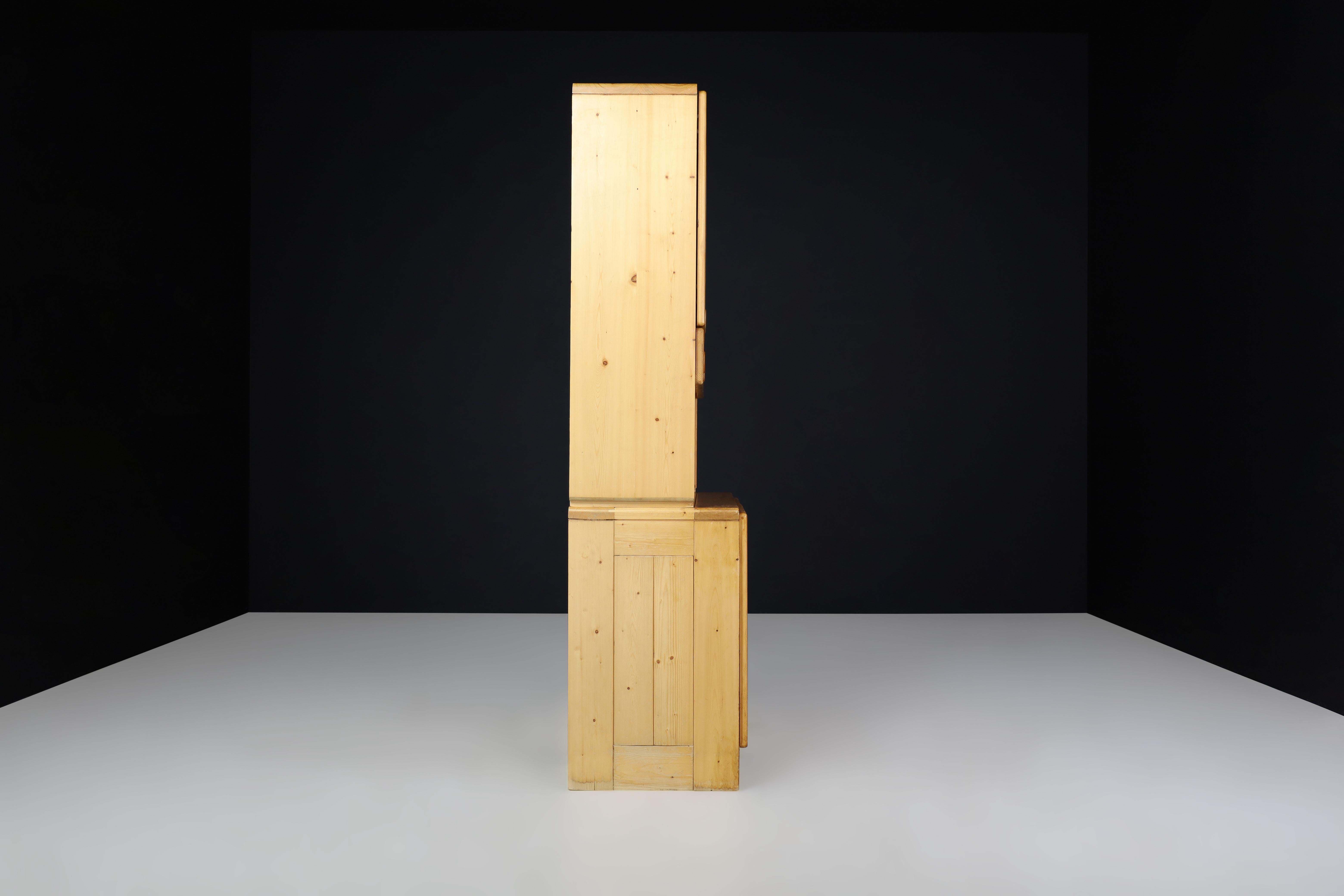 Charlotte Perriand Two-Part Pine Cabinet for Les Arcs, France, 1970s For Sale 1