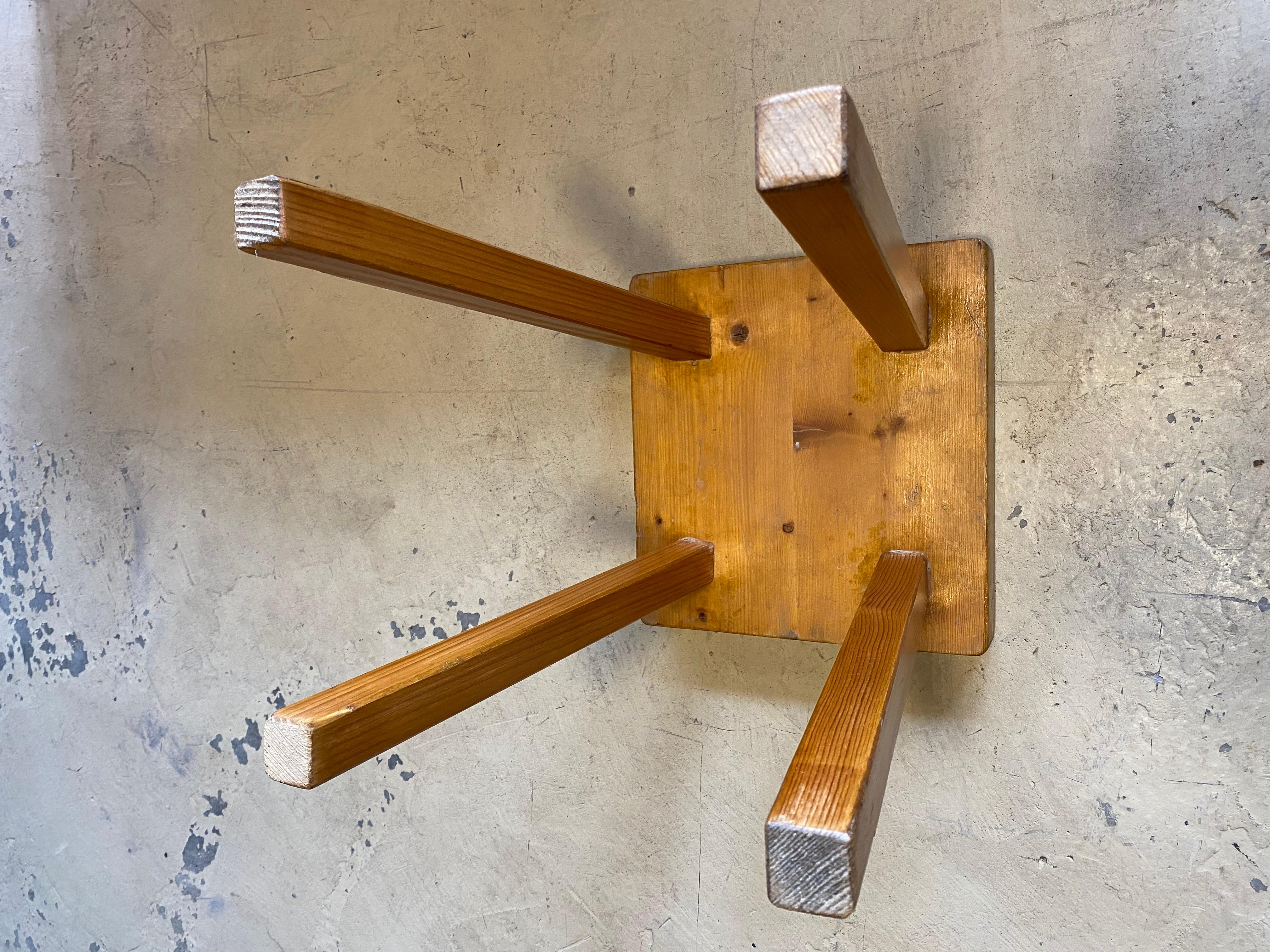 Charlotte Perriand's Square Stools In Fair Condition In Saint Ouen, FR