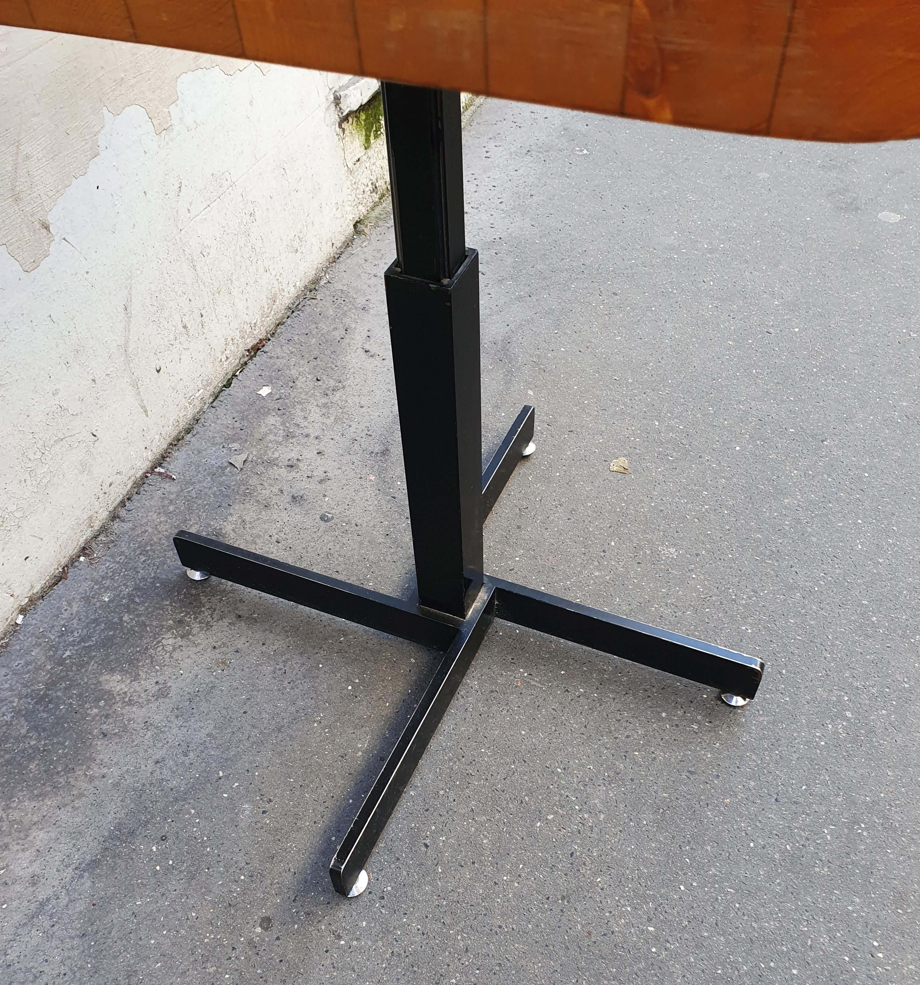 Charlotte Perriand's, Table Les Arcs, circa 1969 In Good Condition In Saint Ouen, FR