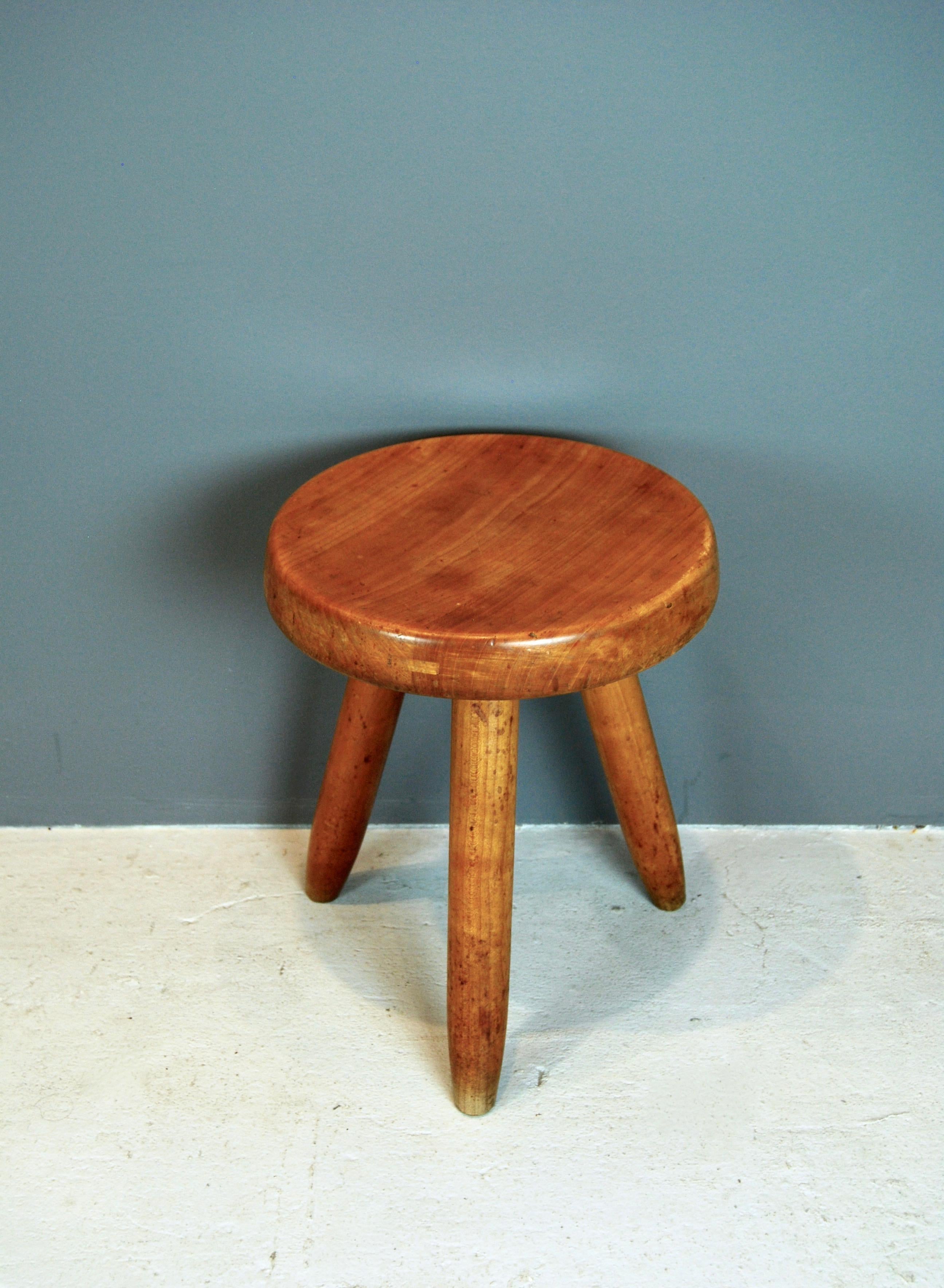 Solid elm stool style 