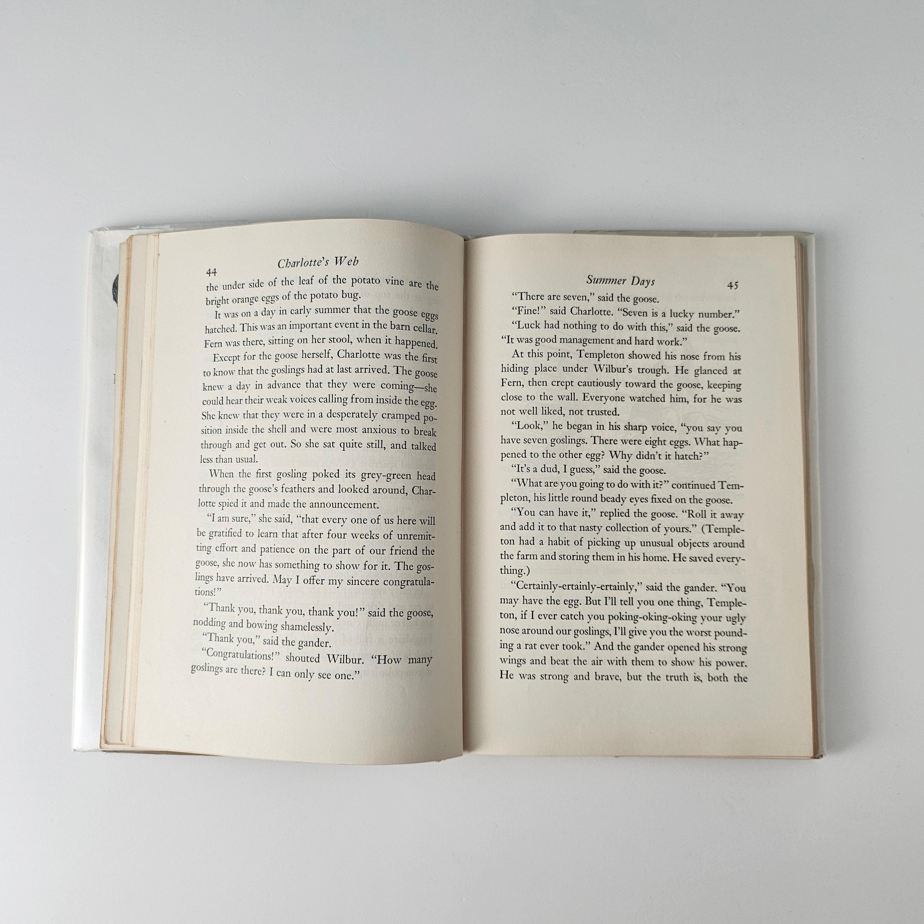 Le Web de Charlotte par E. B. White Première édition, première impression, 1952 en vente 2