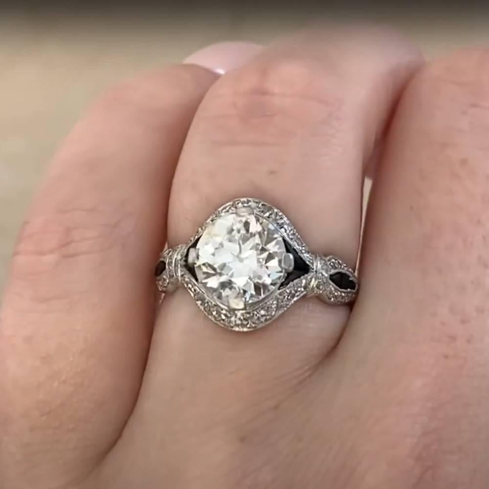 Anillo Charlton de diamantes talla europea antigua (aprox. 2,10 quilates) y ónice, platino en Excelente estado para la venta en New York, NY