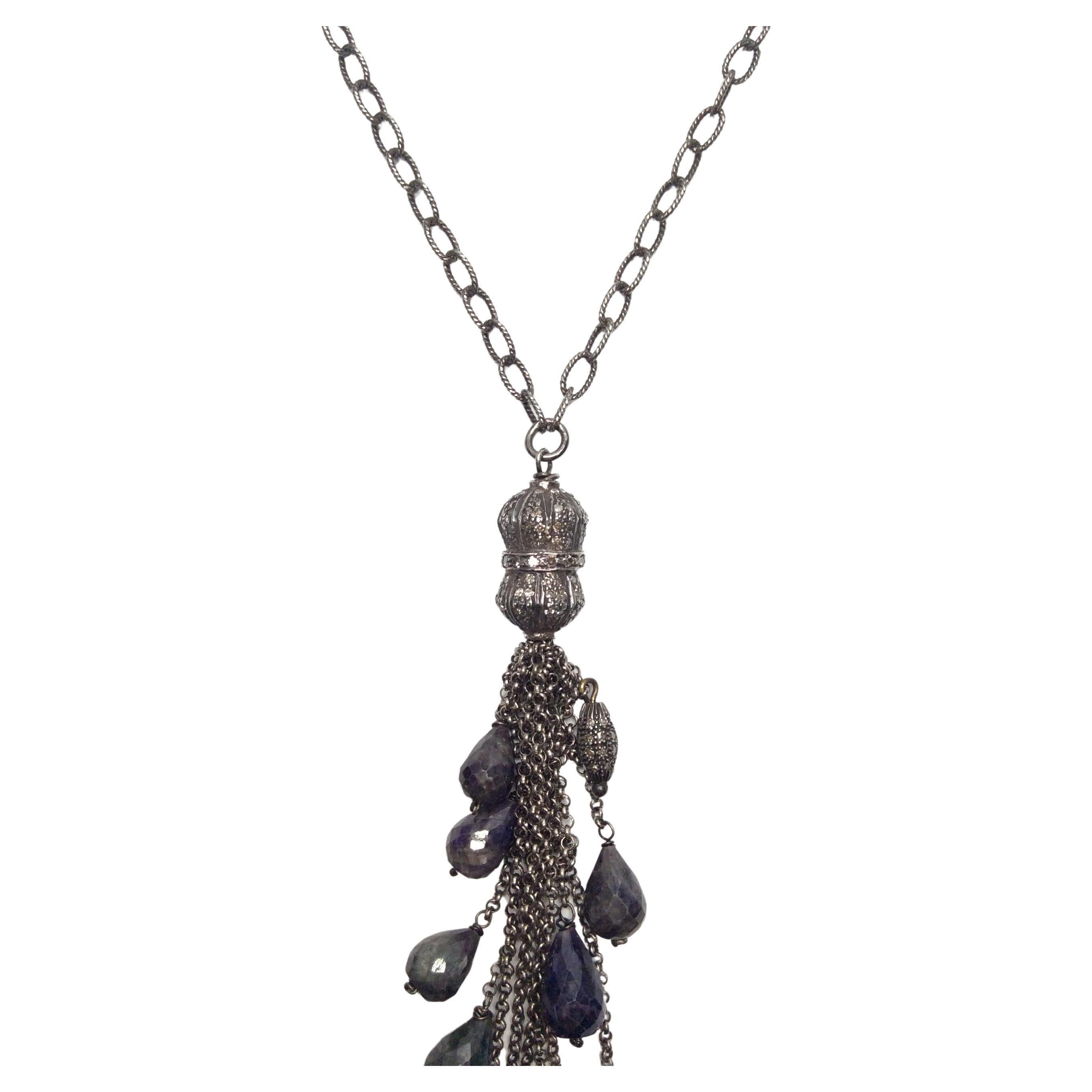 Charm Black Crystal Tassel Necklace In Excellent Condition For Sale In Los Angeles, CA