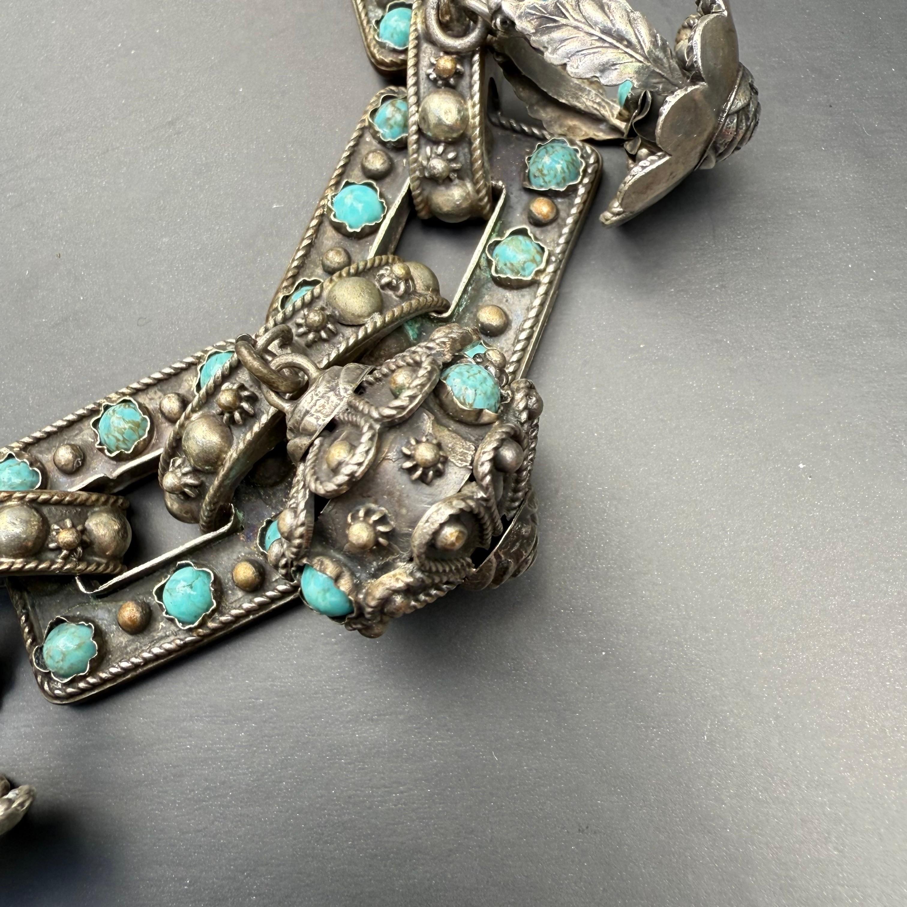 Charme  Bracelet néo- victorien du milieu du siècle dernier, Italie en vente 2