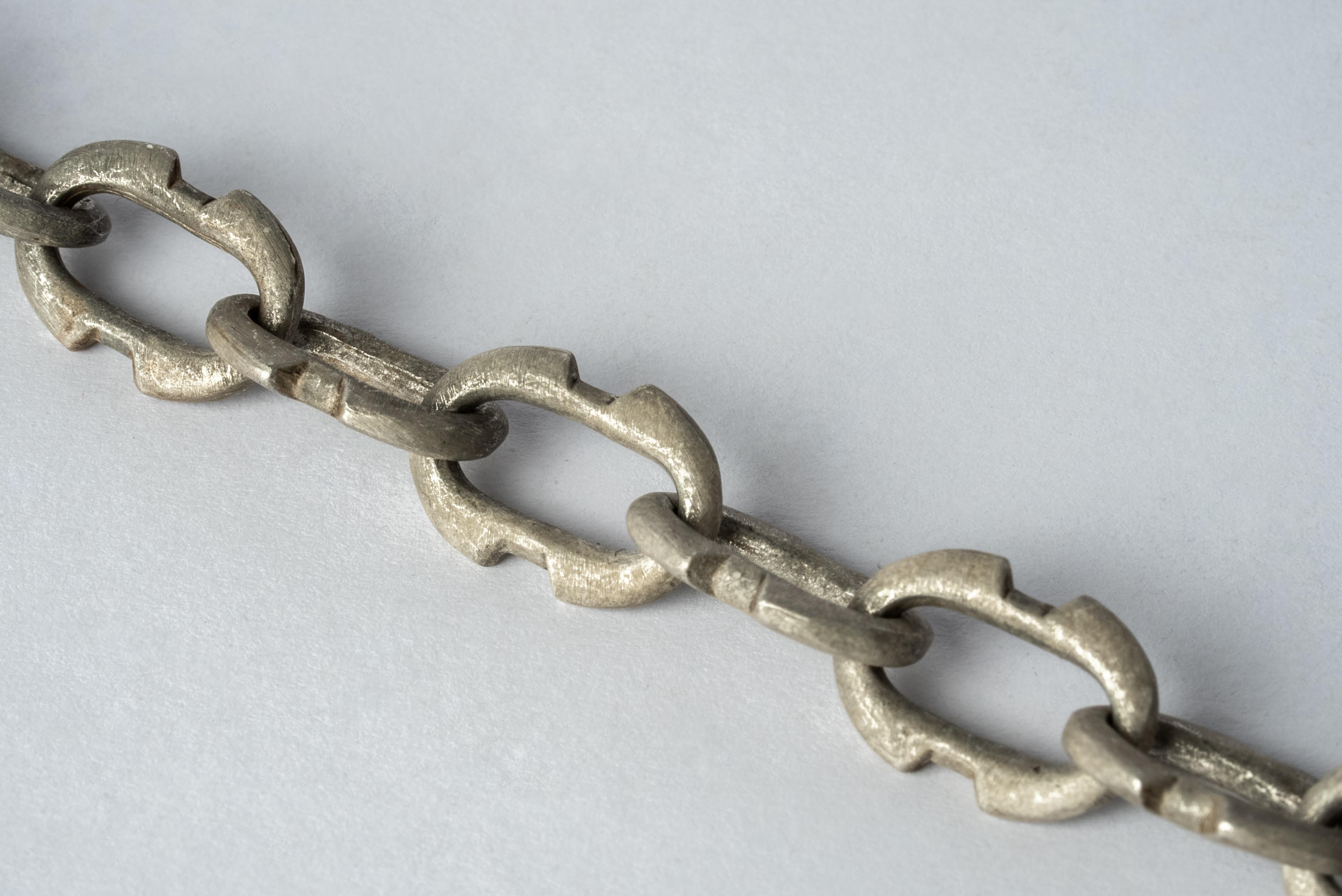 Charm Chain Choker (40cm, Tiny Deco Links, DA) For Sale 1