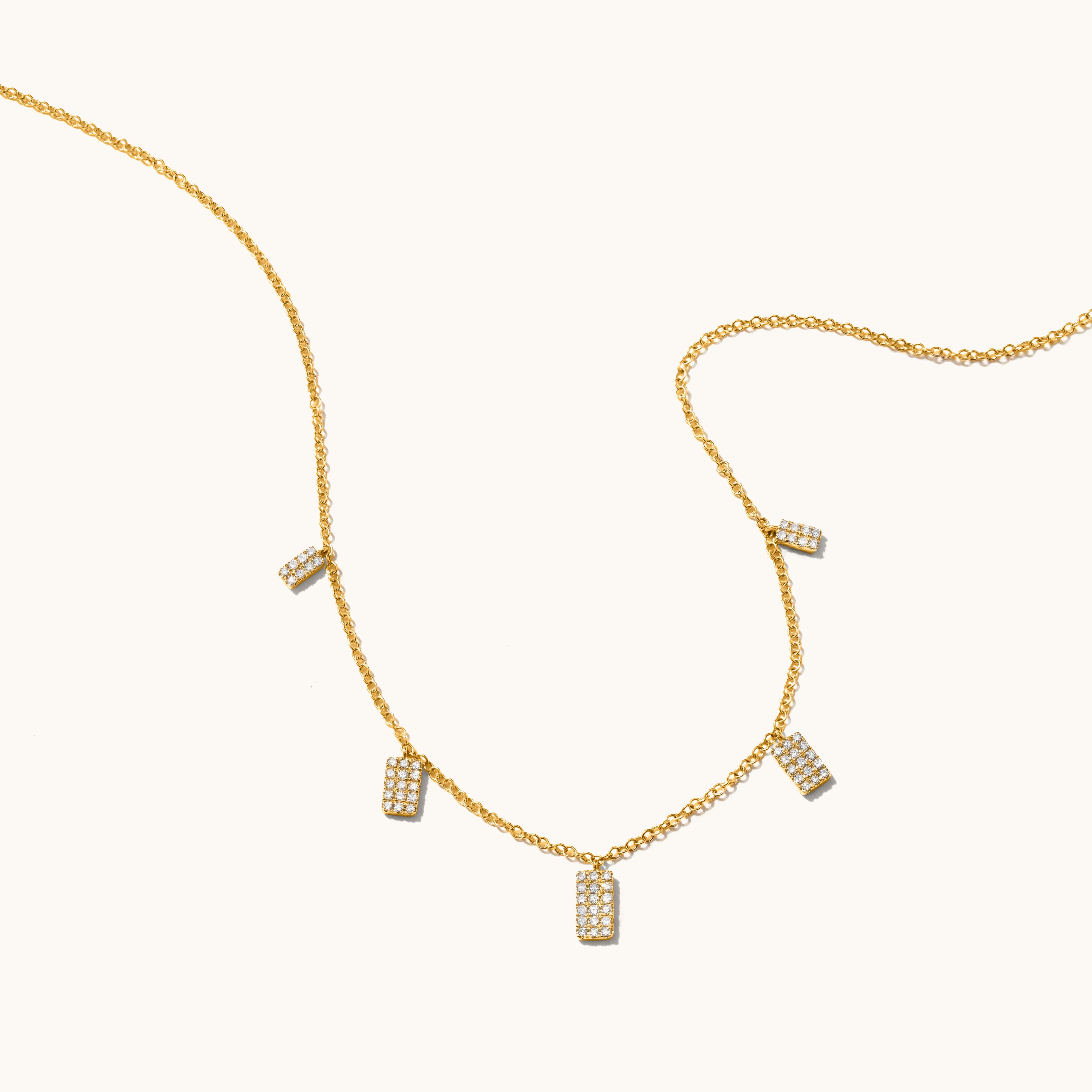 Luxle Charm-Diamant-Halskette aus 14 Karat Gelbgold im Angebot 1