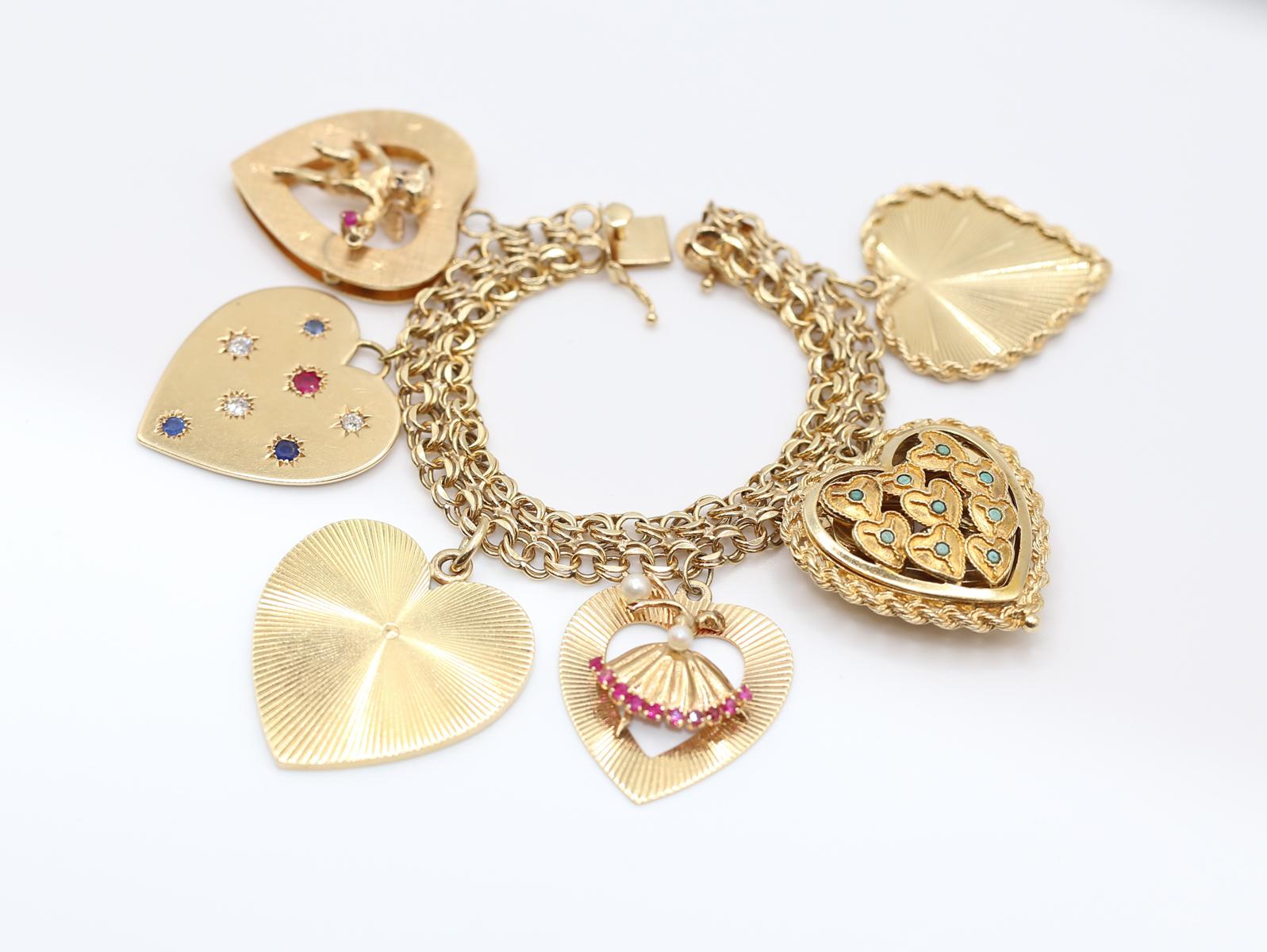 Charm Hearts Bracelet 14K Yellow Gold Tiffany POM, 1959. 14