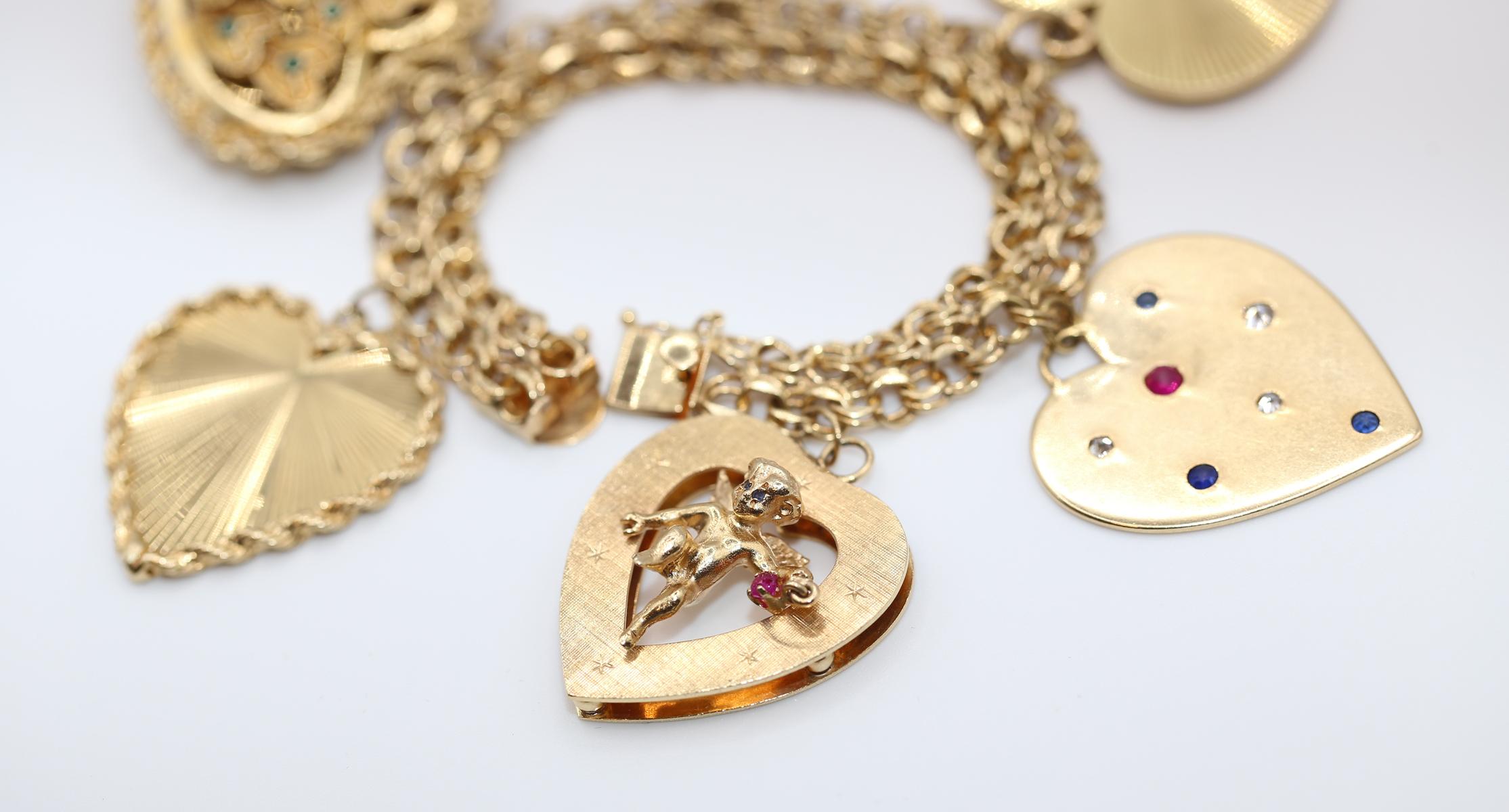 Charm Hearts Bracelet 14K Yellow Gold Tiffany POM, 1959. 4