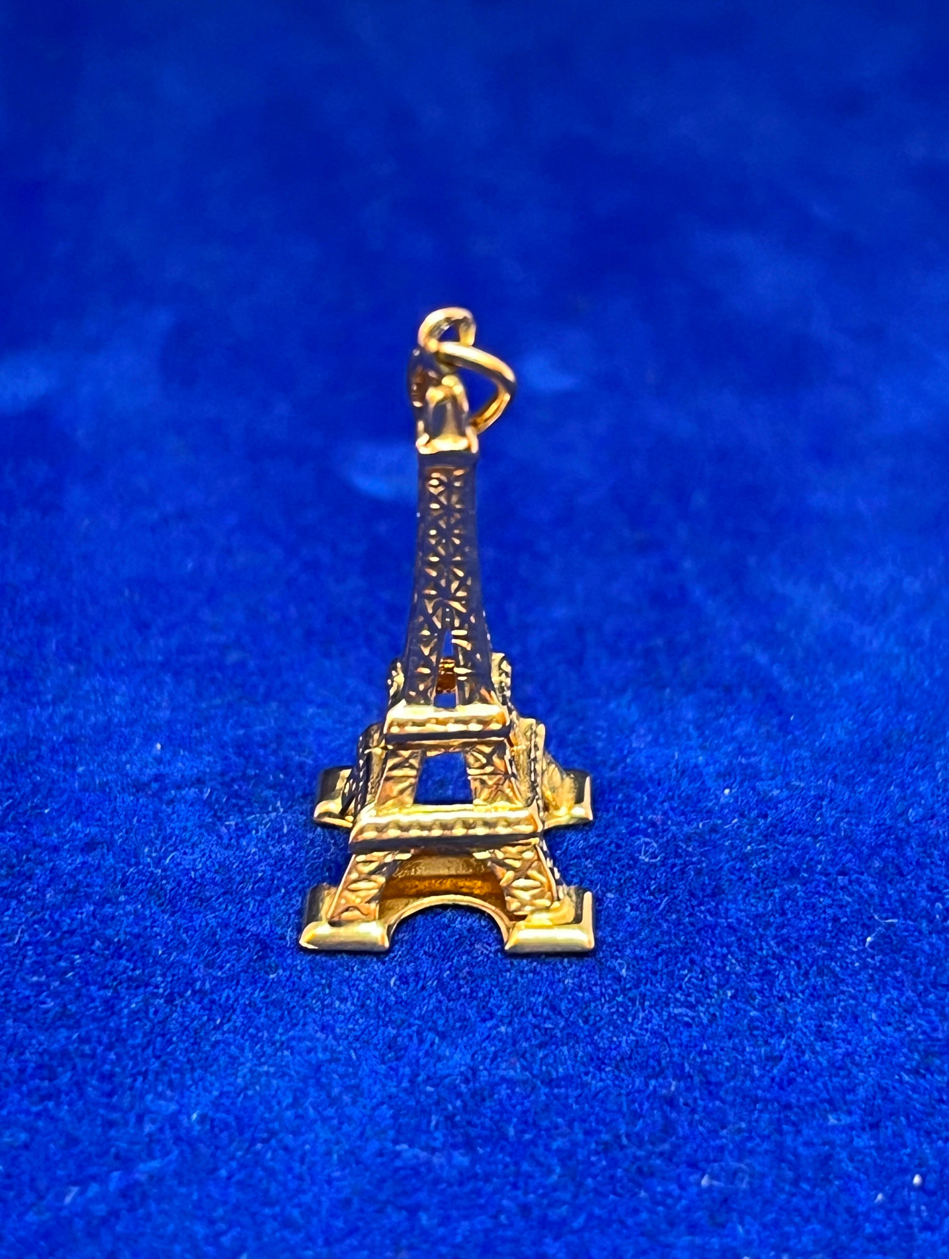 Artigiano Charm vintage Tour Eiffel per braccialetto in oro ct. 18 in vendita