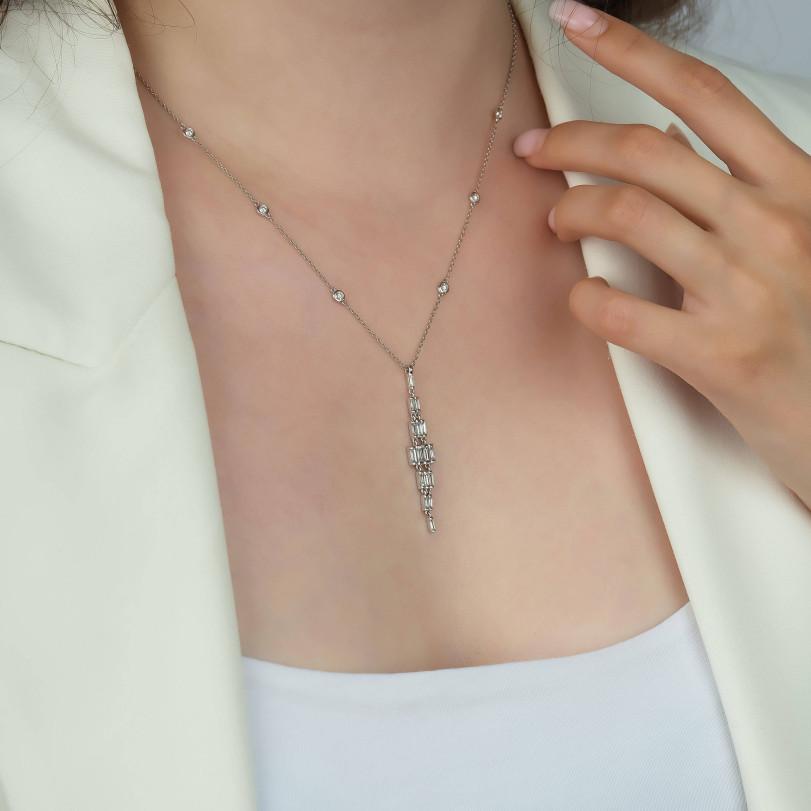 Women's 2.10ct Baguette Diamond Lara Necklace For Sale