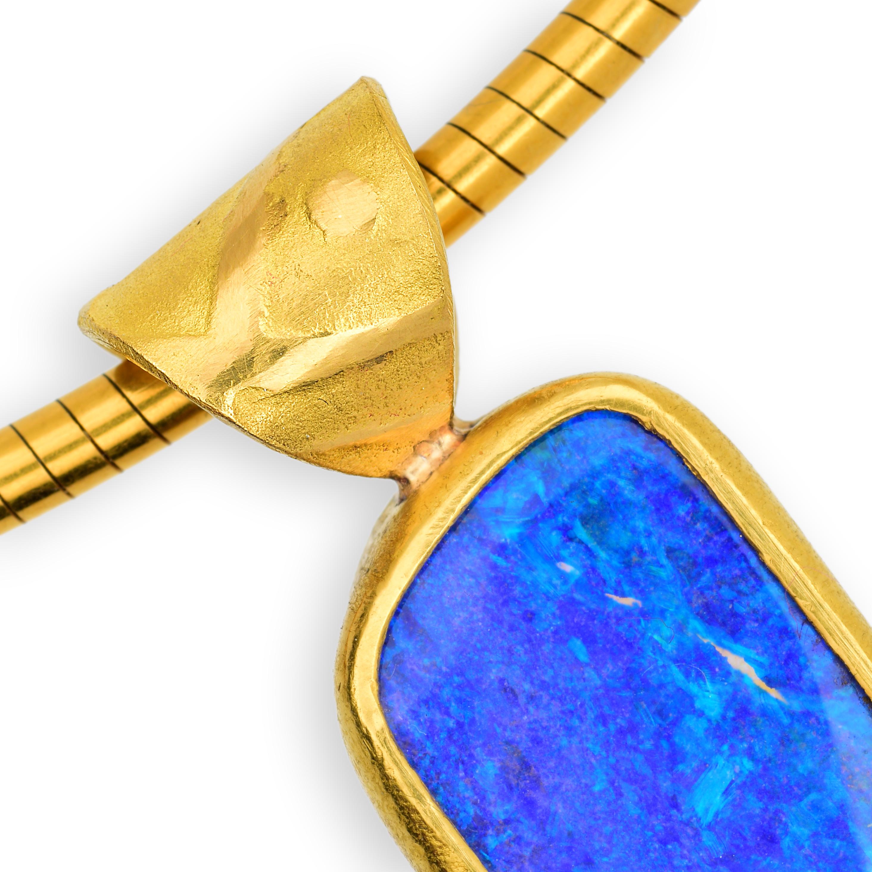 Big Blue Boulder Opal Pendant in 22 and 18 Karat Yellow Gold In New Condition In Devon, GB
