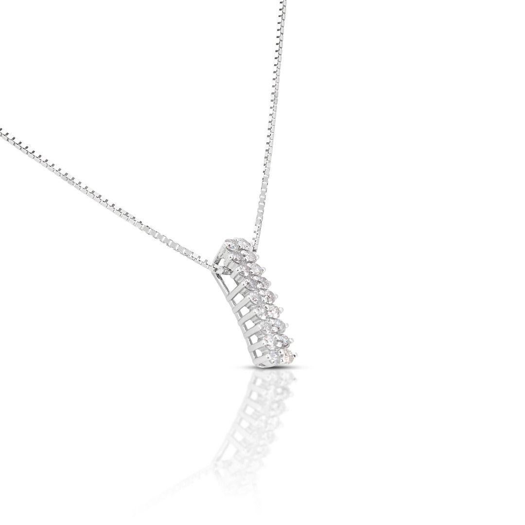 Taille ronde Charmant collier de diamants de 0,18 carat en or blanc 18 carats - (chaîne non incluse) en vente