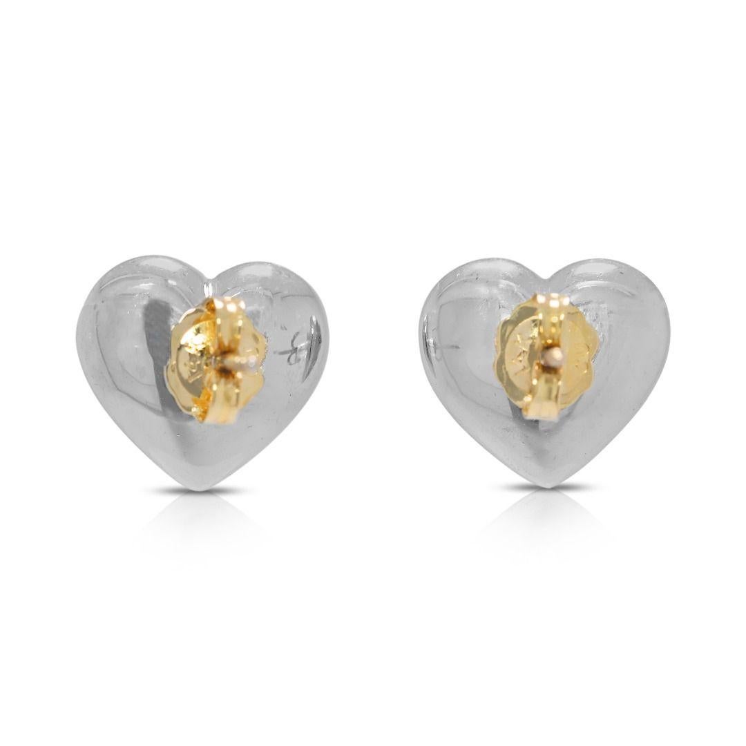 Charming 0.18ct Natural Diamond 14K Two-Toned Gold Heart-Shaped Stud Earrings im Angebot 1