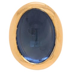 Charming 0.8ct Sapphire Pendant in 18K Yellow Gold