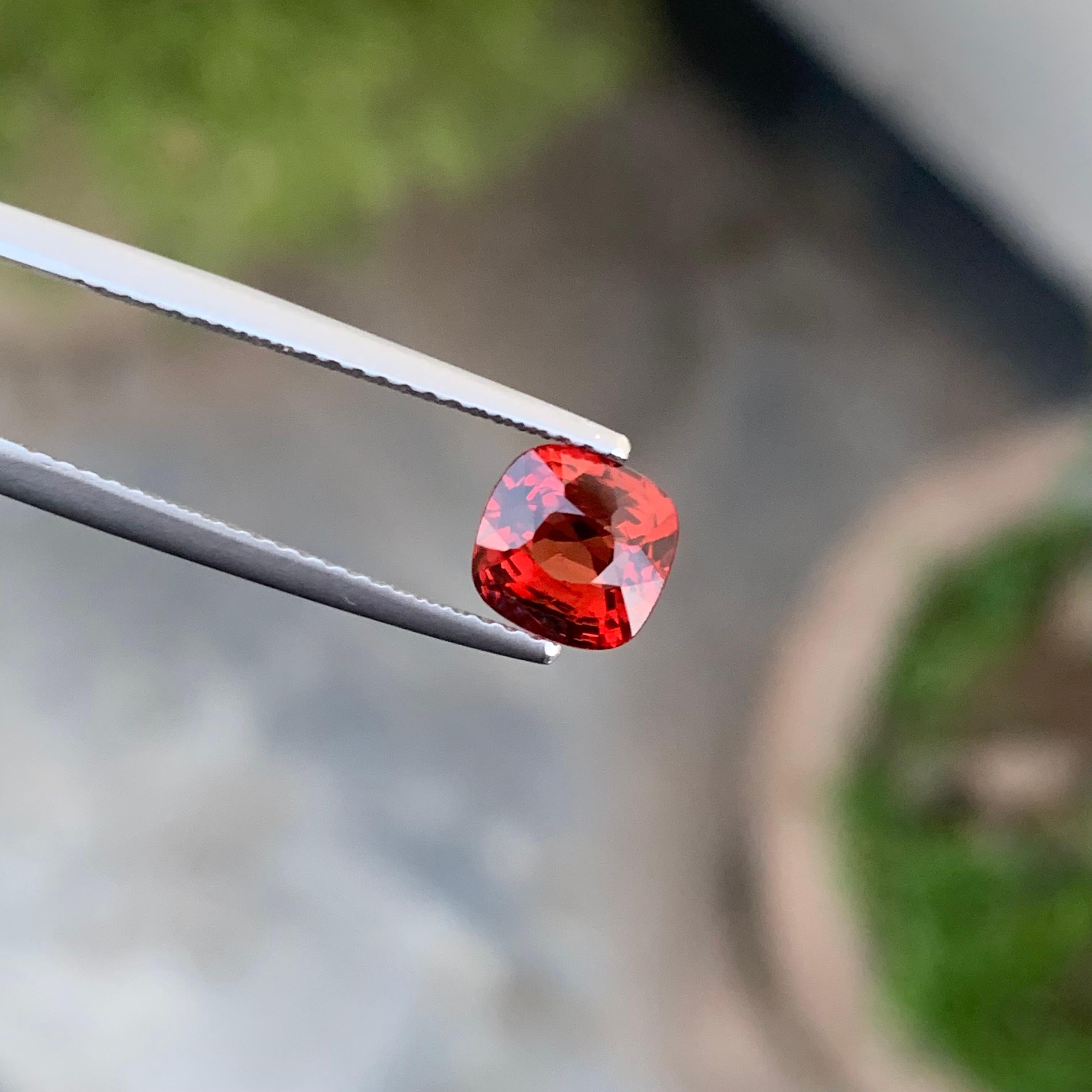 Charming 1.25 Carat Cushion Cut Loose Natural Red Spinel from Burma Myanmar In New Condition In Peshawar, PK
