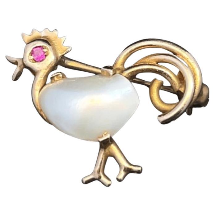 Charmante broche poulet dorée 14 carats