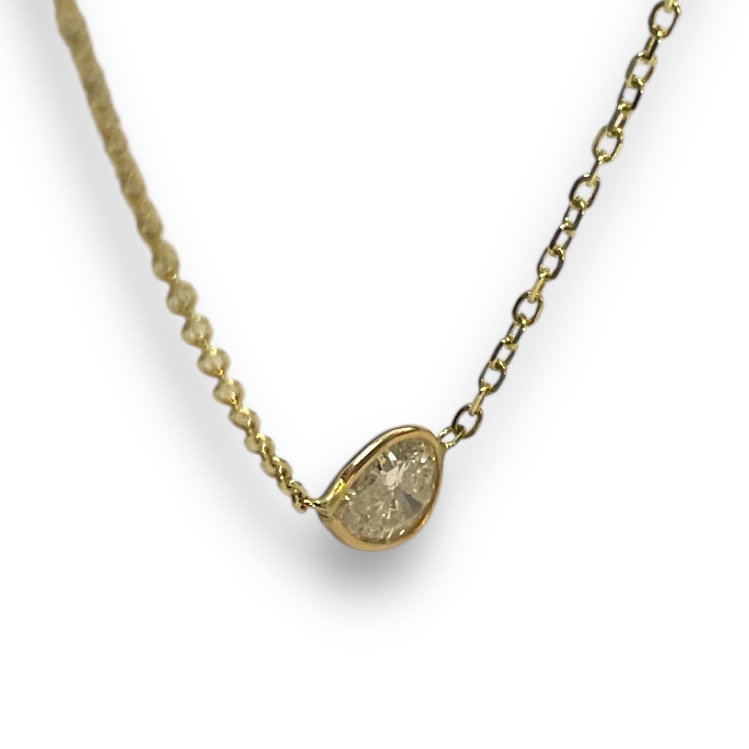 Charmant collier en or jaune 14 carats avec diamants naturels taille poire de 0,76 carat Pour femmes en vente