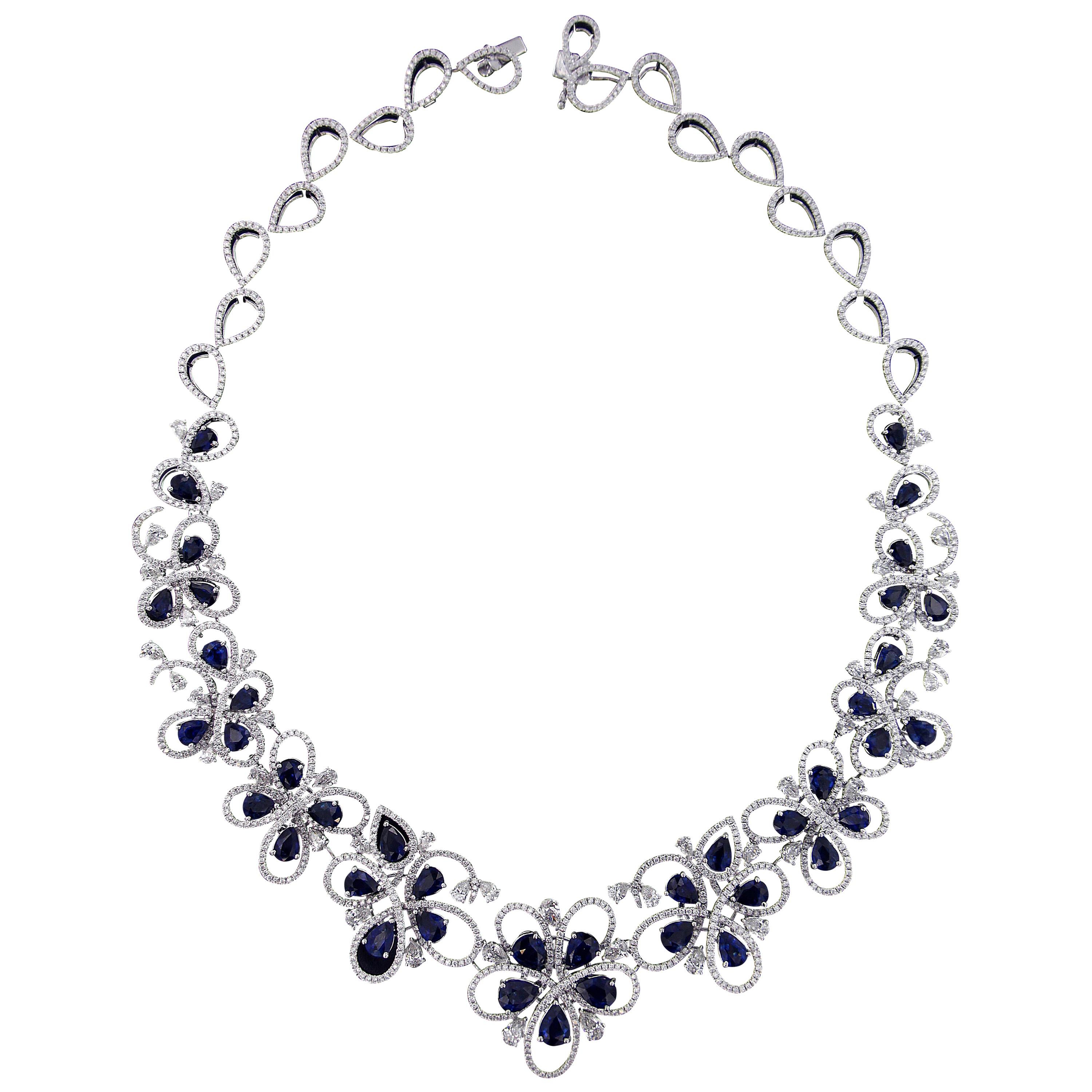 Beautiful 18 Karat White Gold Lace and Diamond Necklace For Sale at 1stDibs