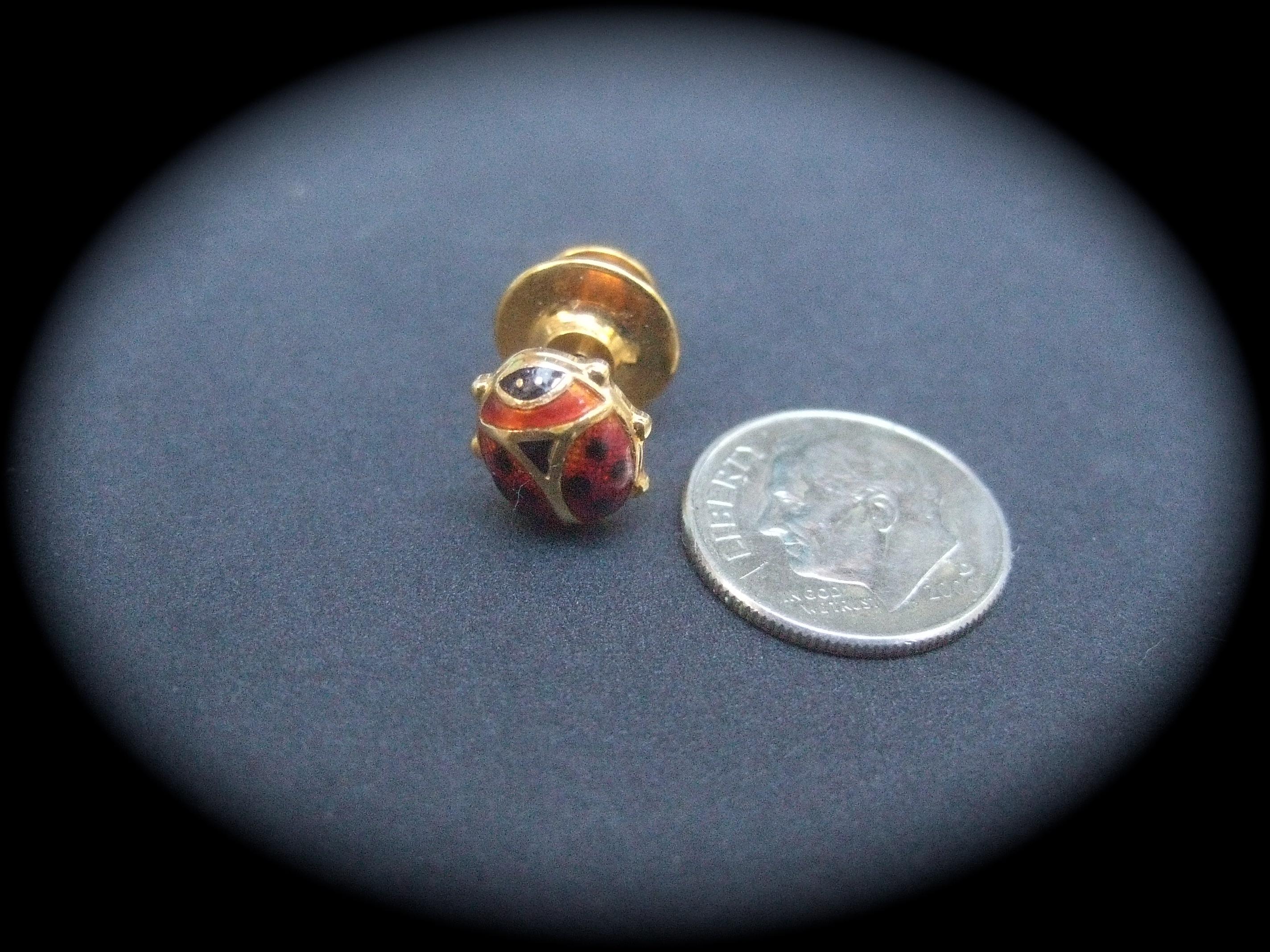 Charming 18k Gold Tiny Italian Enamel Ladybug Tie Tack or Lapel Pin c 1980s 3