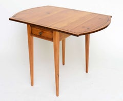 Charming 1940s Maryland Pine Pembroke Table