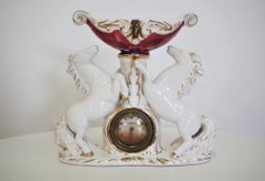 Charming 1950s Horse-Themed Mantel Clock - Vintage Elegance