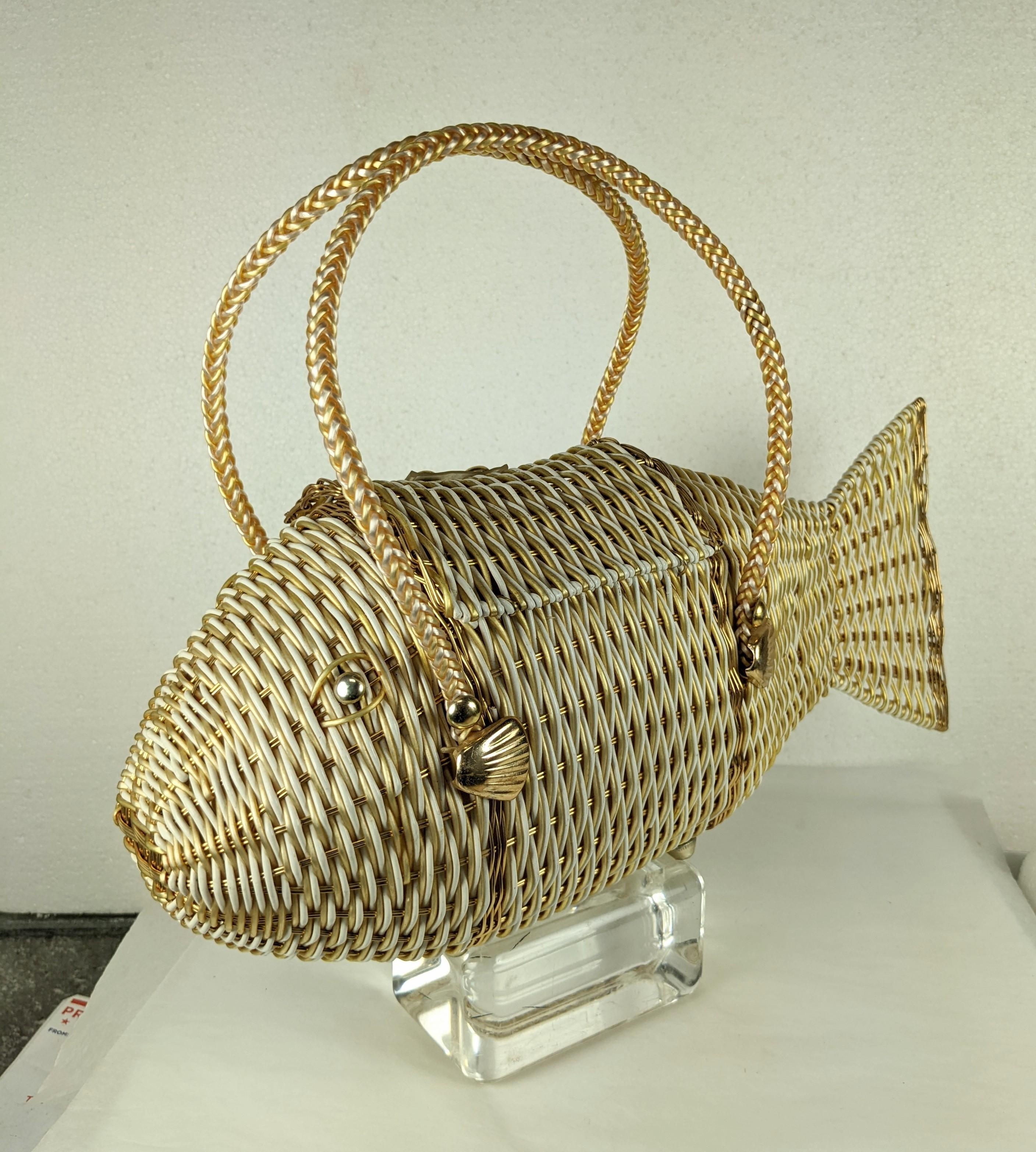 Charmant sac à poisson figuratif tissé des années 1960 Bon état - En vente à New York, NY