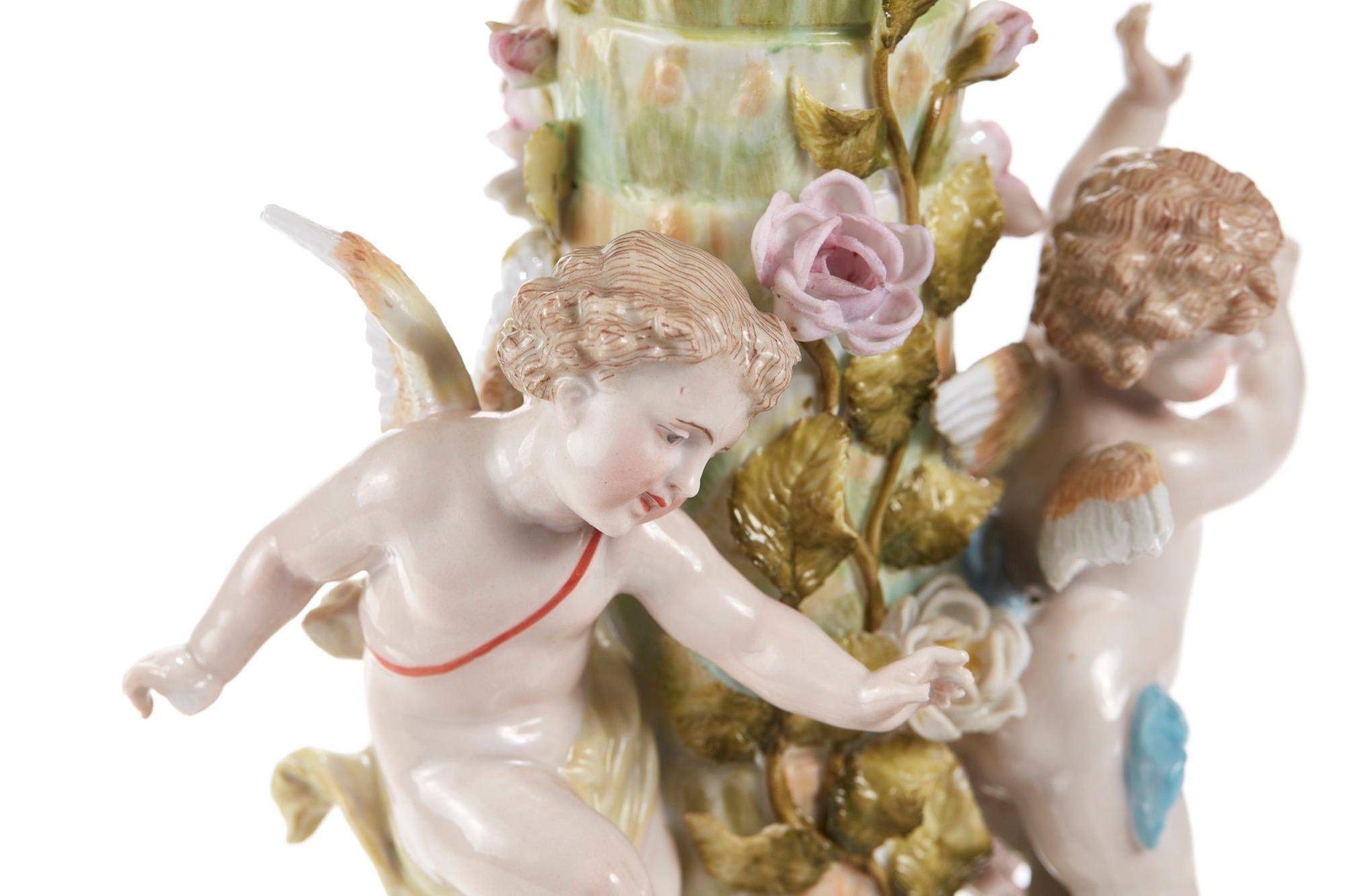 Charming 19th Century Antique Meissen Style Pedestal Comport, circa 1880 4