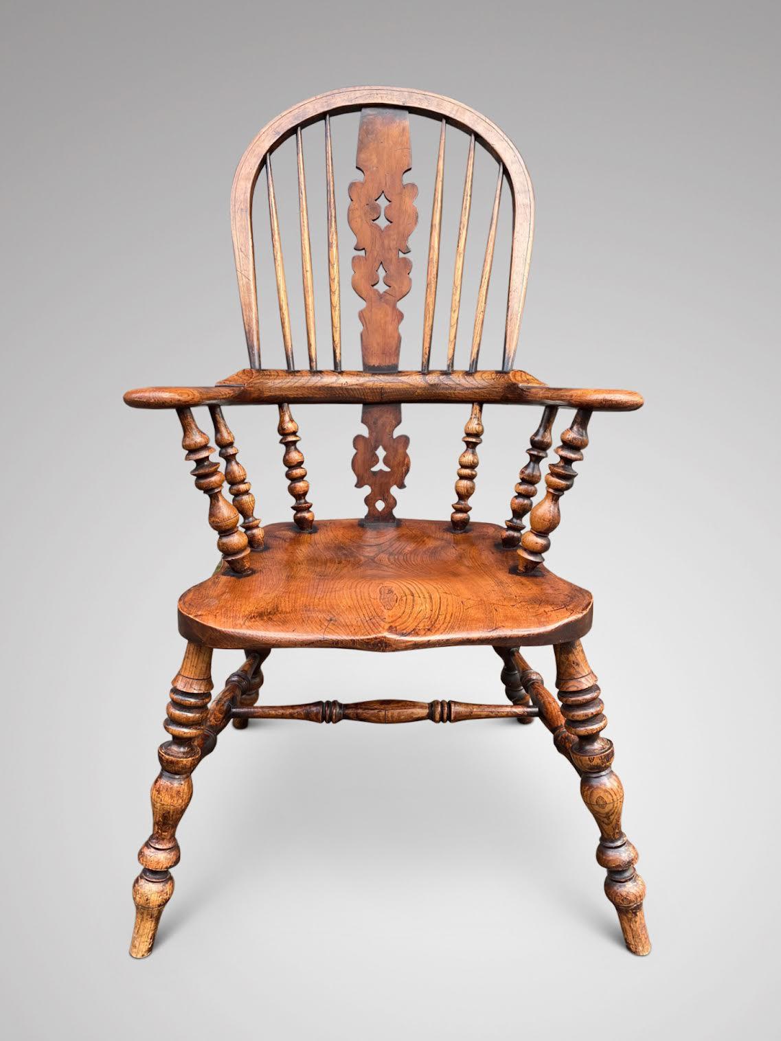 Victorian Charming 19th Century Elm Broad Arm Windsor Chair For Sale