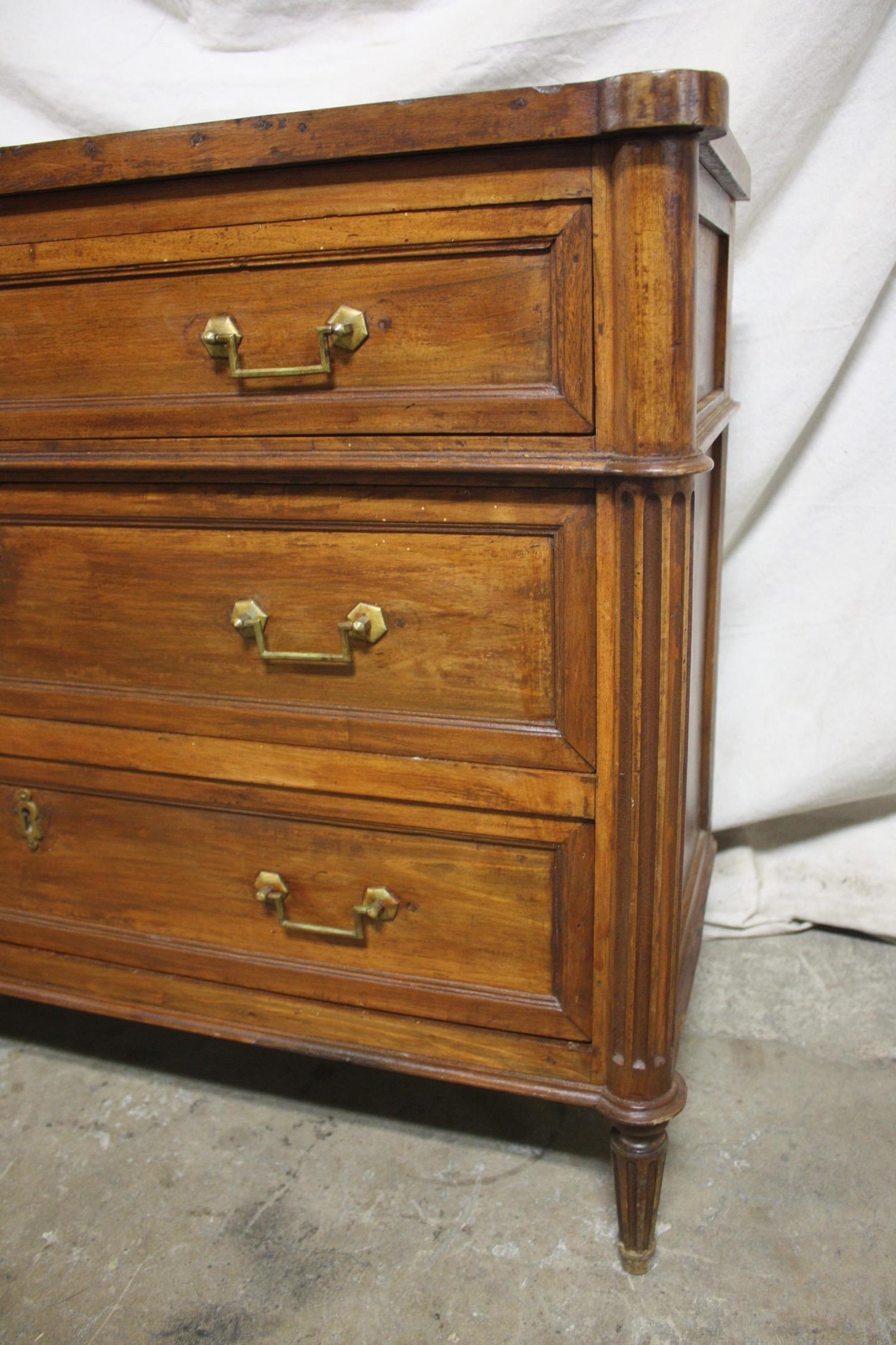 Charming 19th Century French Commode 7