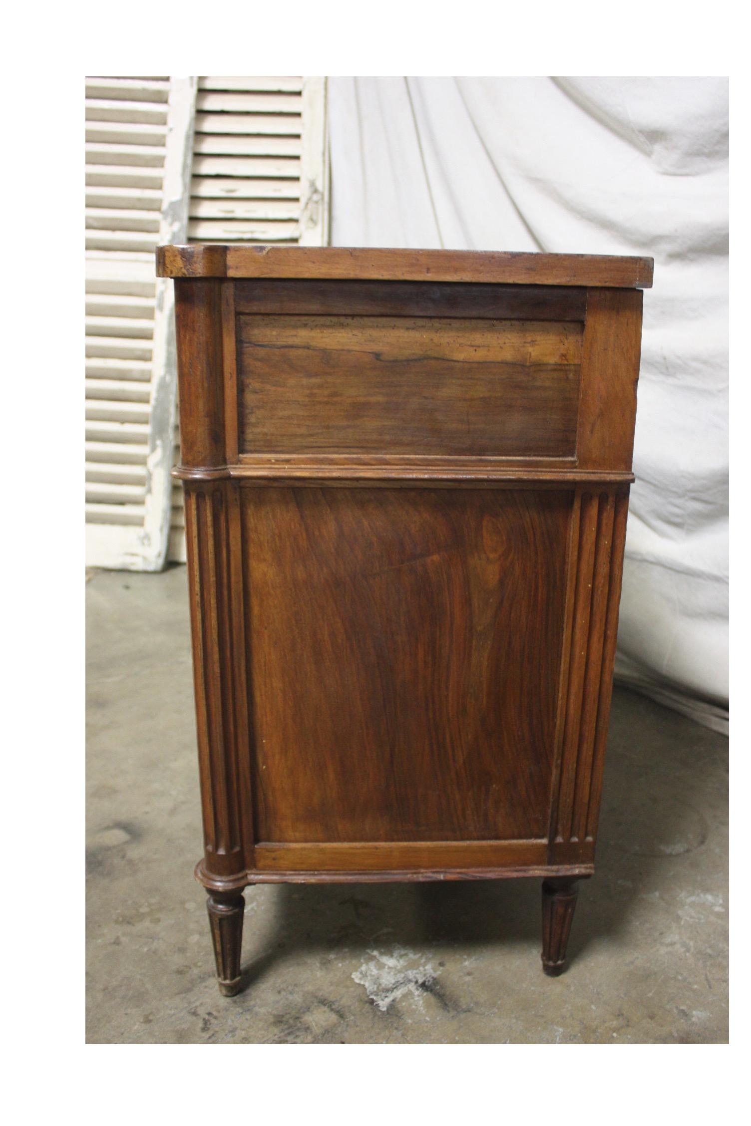 Charming 19th Century French Commode In Good Condition In Stockbridge, GA