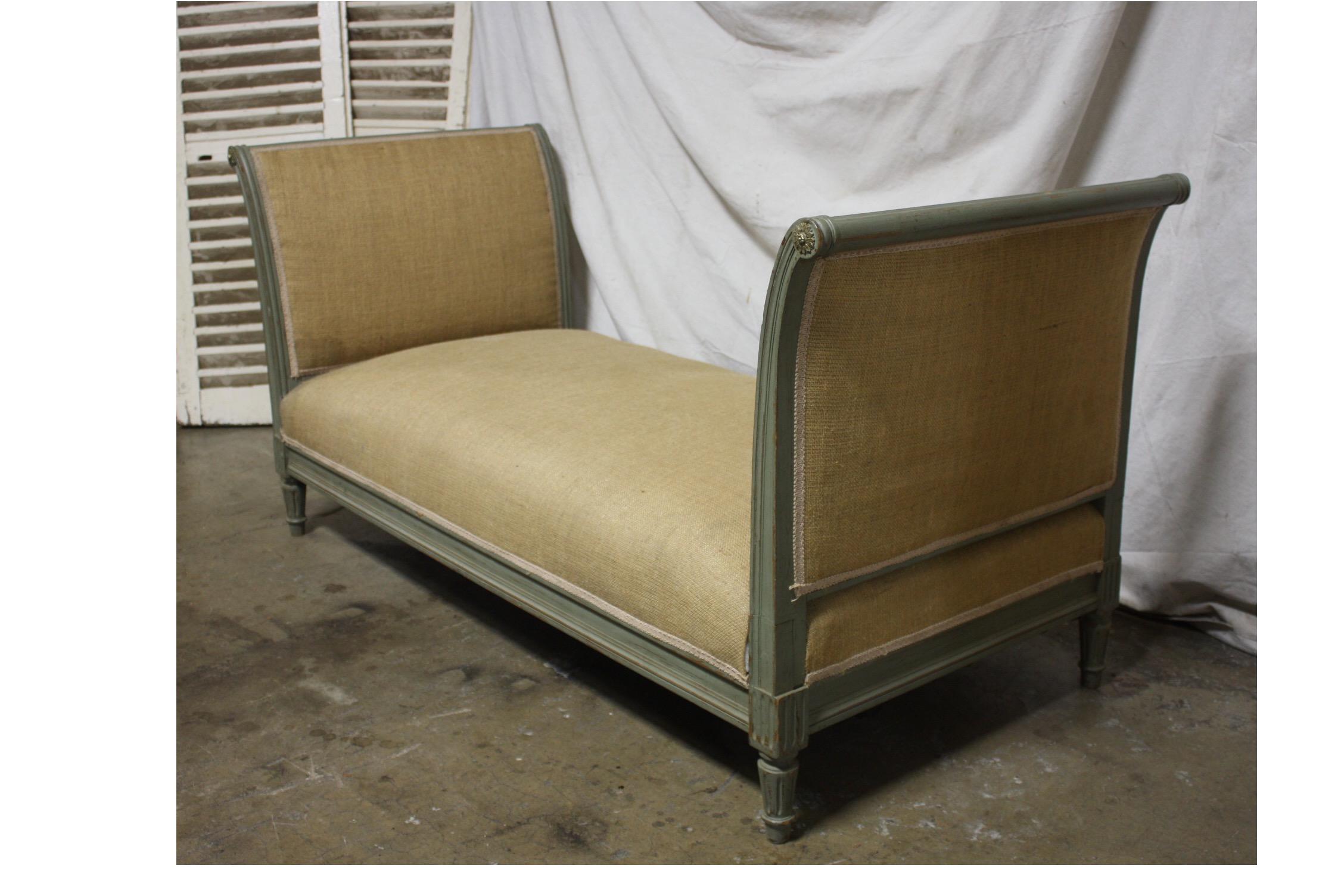 Louis XVI Charming 19th Century French Day Bed