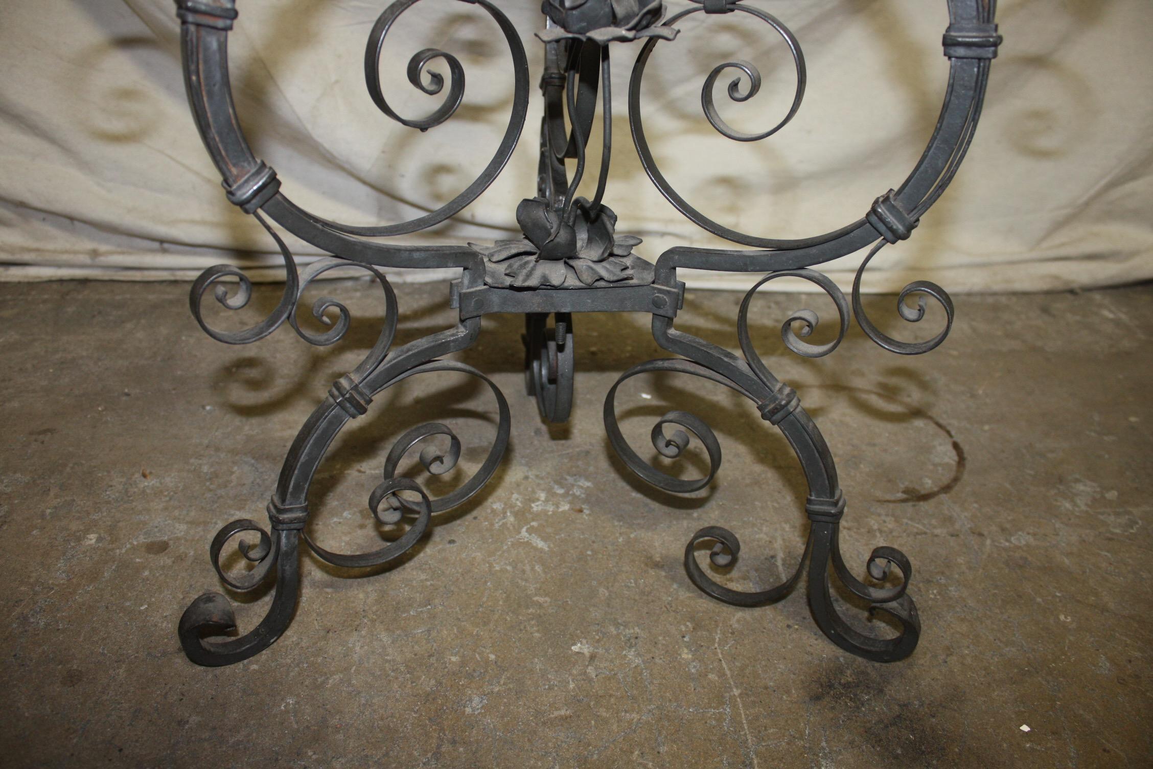 Charming 19th Century French Iron Planter For Sale 10
