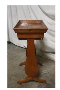 French 19th Century Walnut Side Table