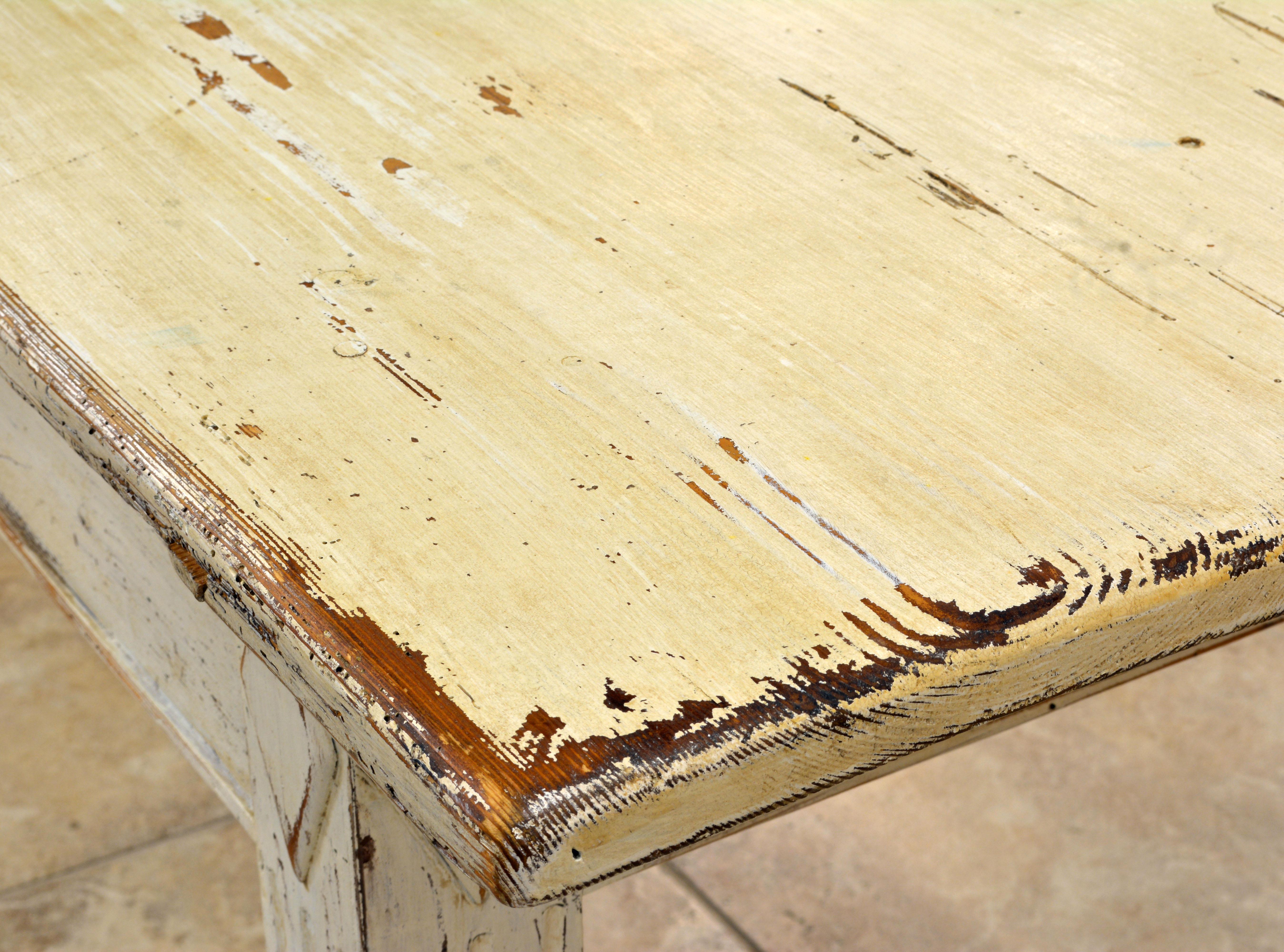 Charming 19th Century Swedish Gustavian Style Painted Pinewood Farm Table 1