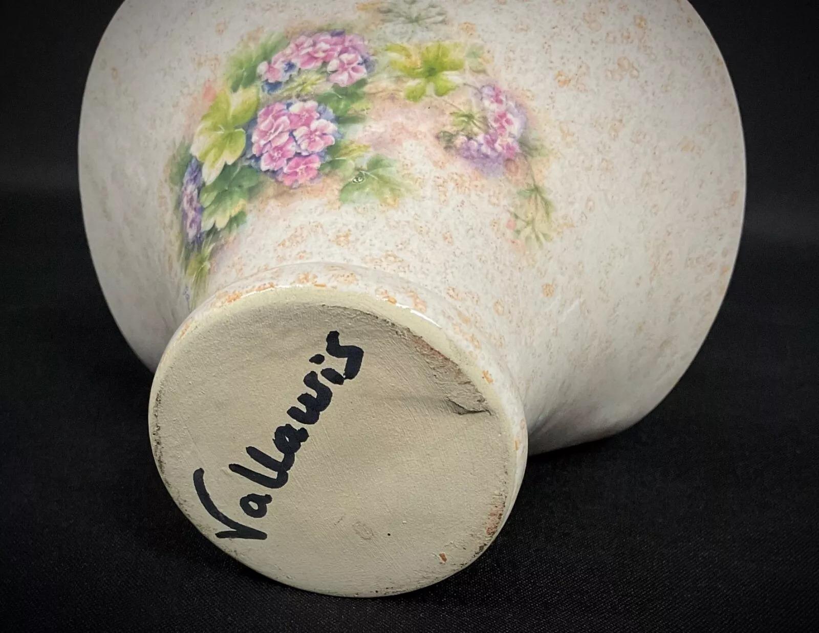 Charming 20th Century Small Floral Ceramic Basket Signed Vallauris - 2Y333 For Sale 3