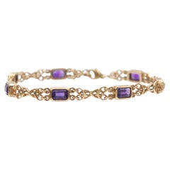 Charming 9-karat gold bracelet with amethysts