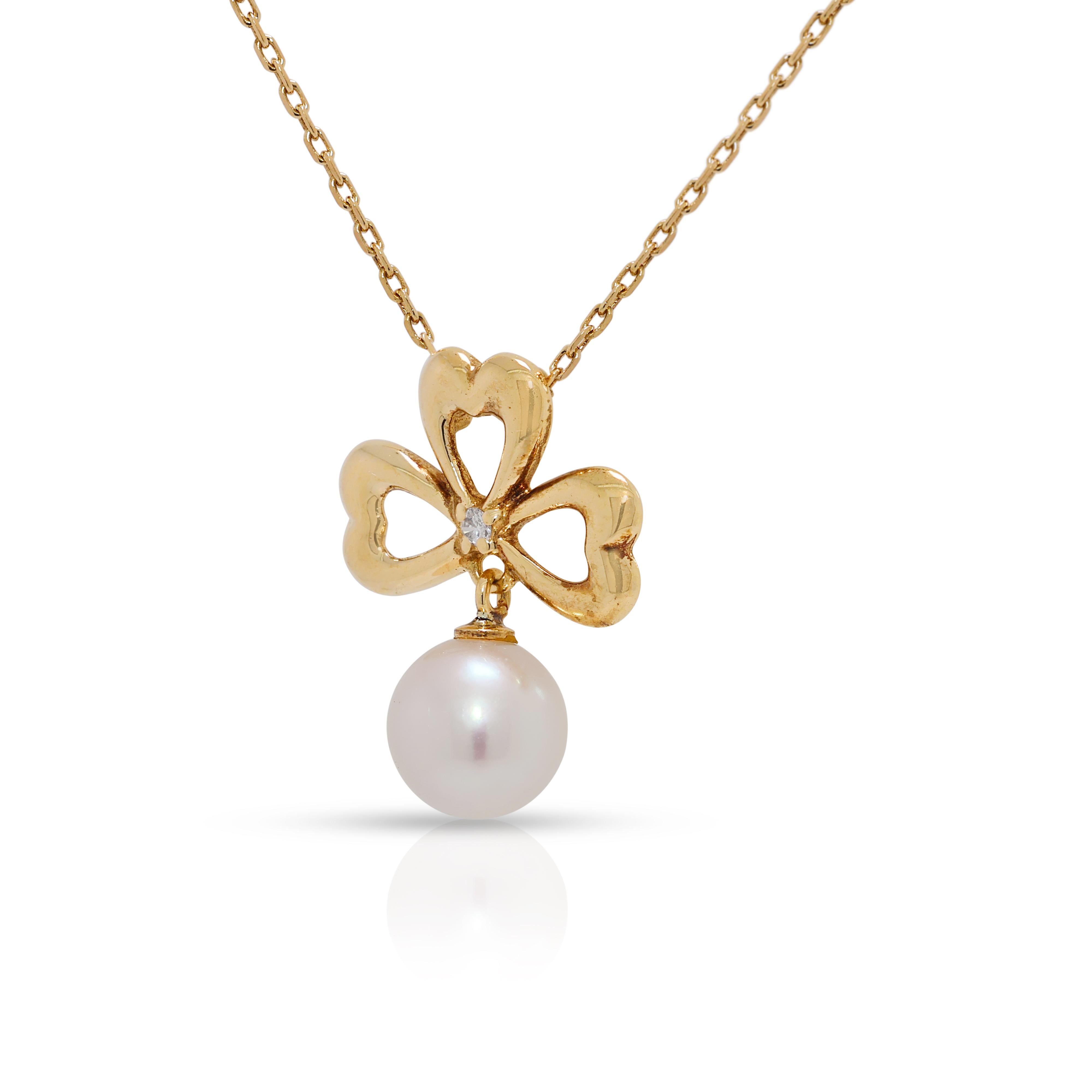 Round Cut Charming Akoya Pearl and 0.003ct Natural Diamond Necklace in 18K Yellow Gold For Sale