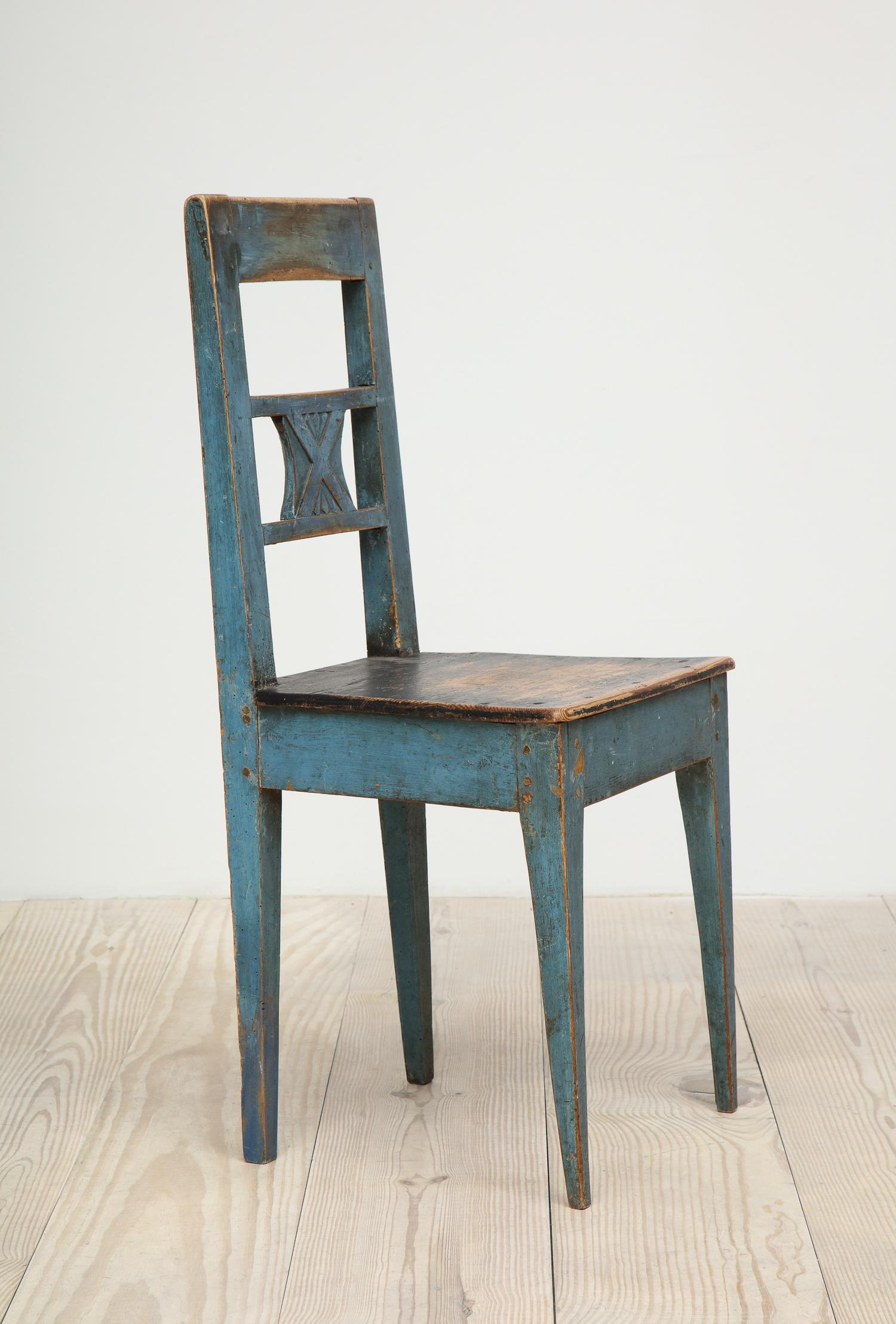 Charming Allmoge Chair, Origin Sweden, circa 1800 In Excellent Condition In New York, NY