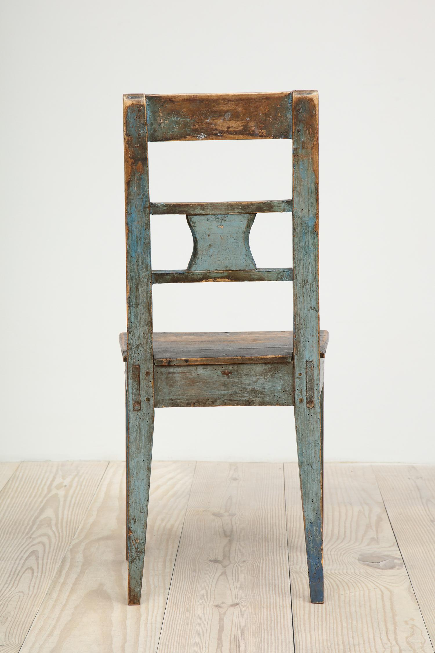 Charming Allmoge Chair, Origin Sweden, circa 1800 3